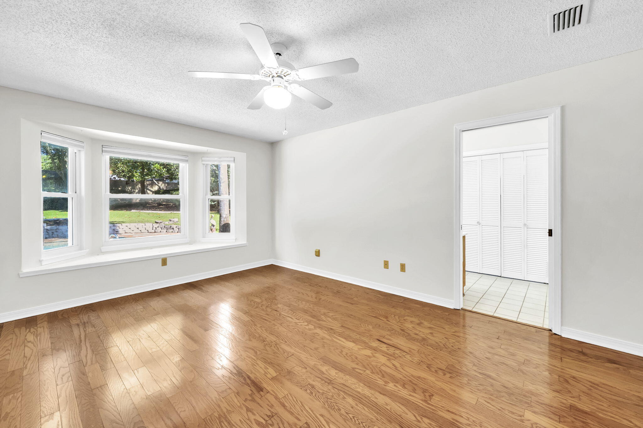 2319 Canal Drive Niceville FL 32578