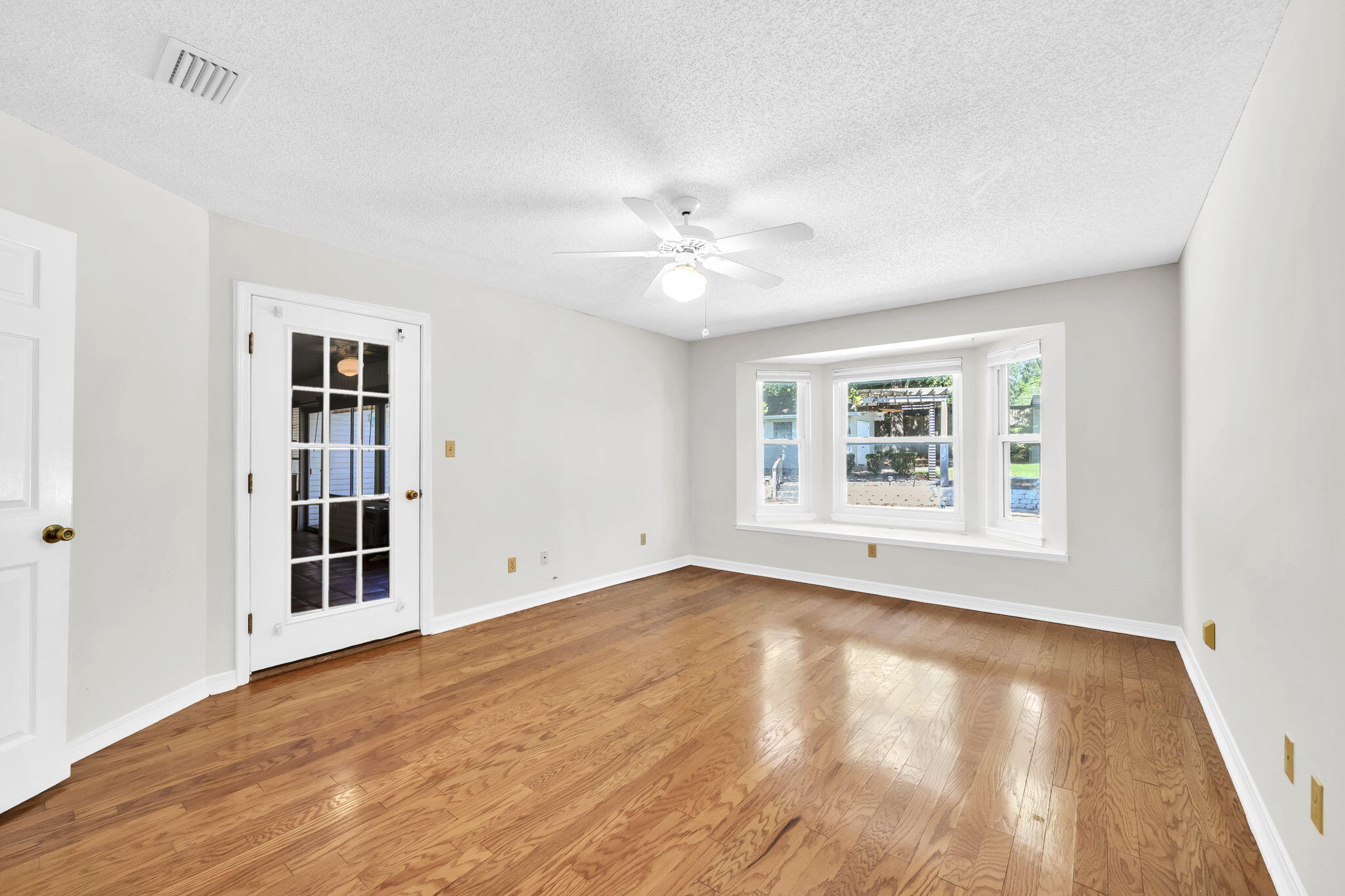 2319 Canal Drive Niceville FL 32578