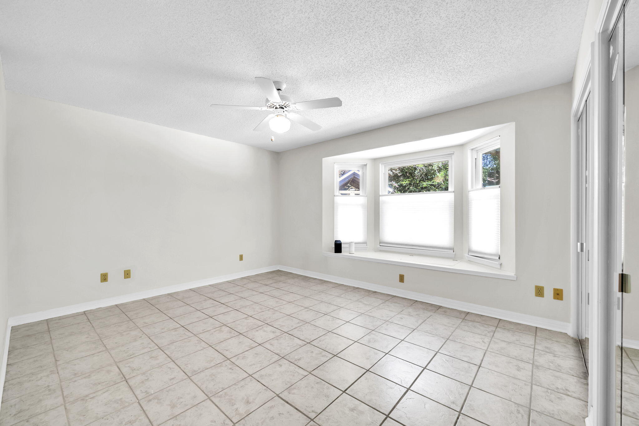 2319 Canal Drive Niceville FL 32578