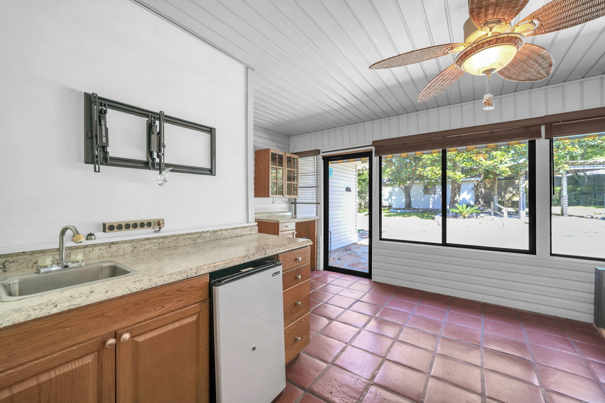 2319 Canal Drive Niceville FL 32578