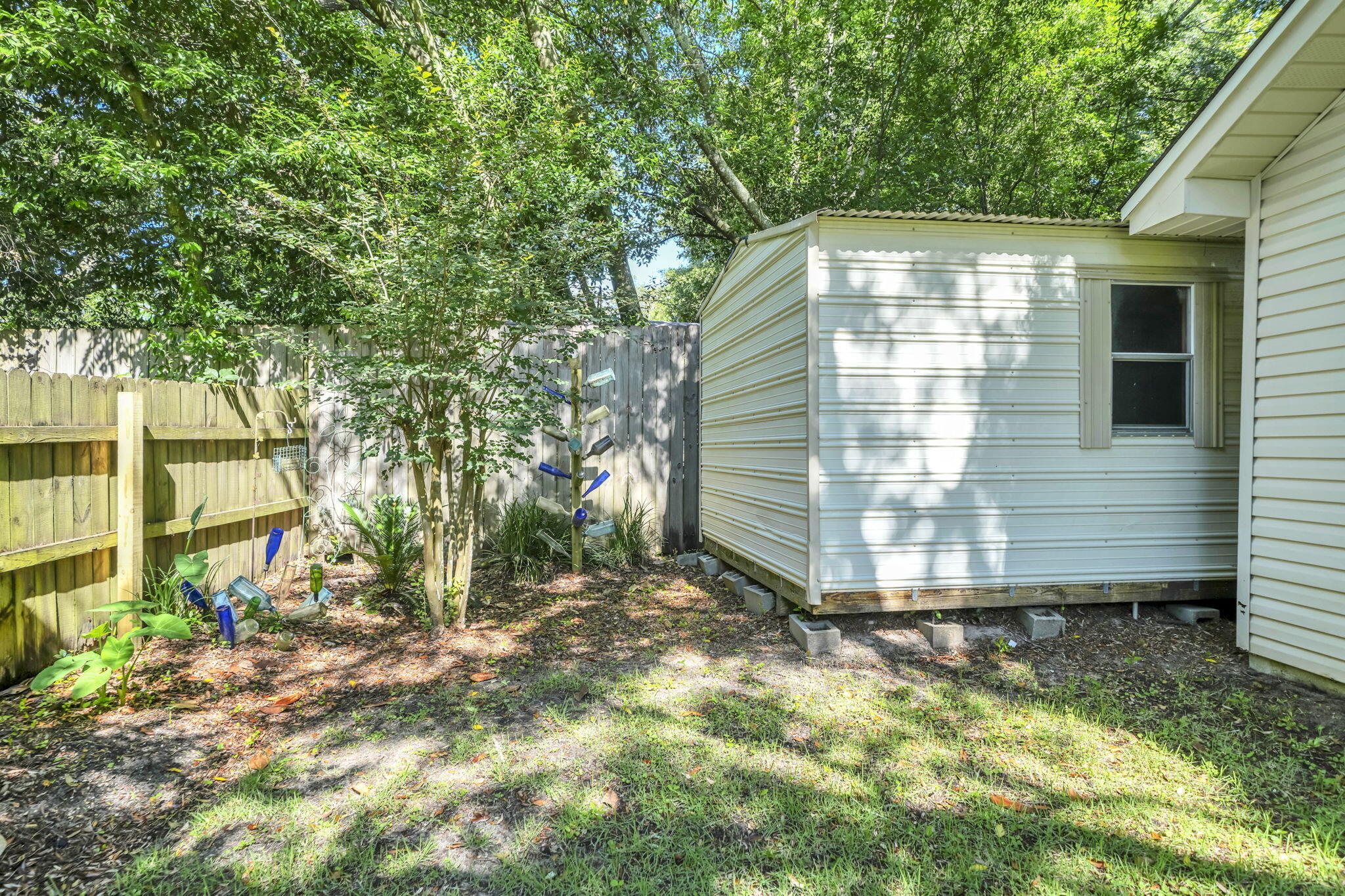 2319 Canal Drive Niceville FL 32578
