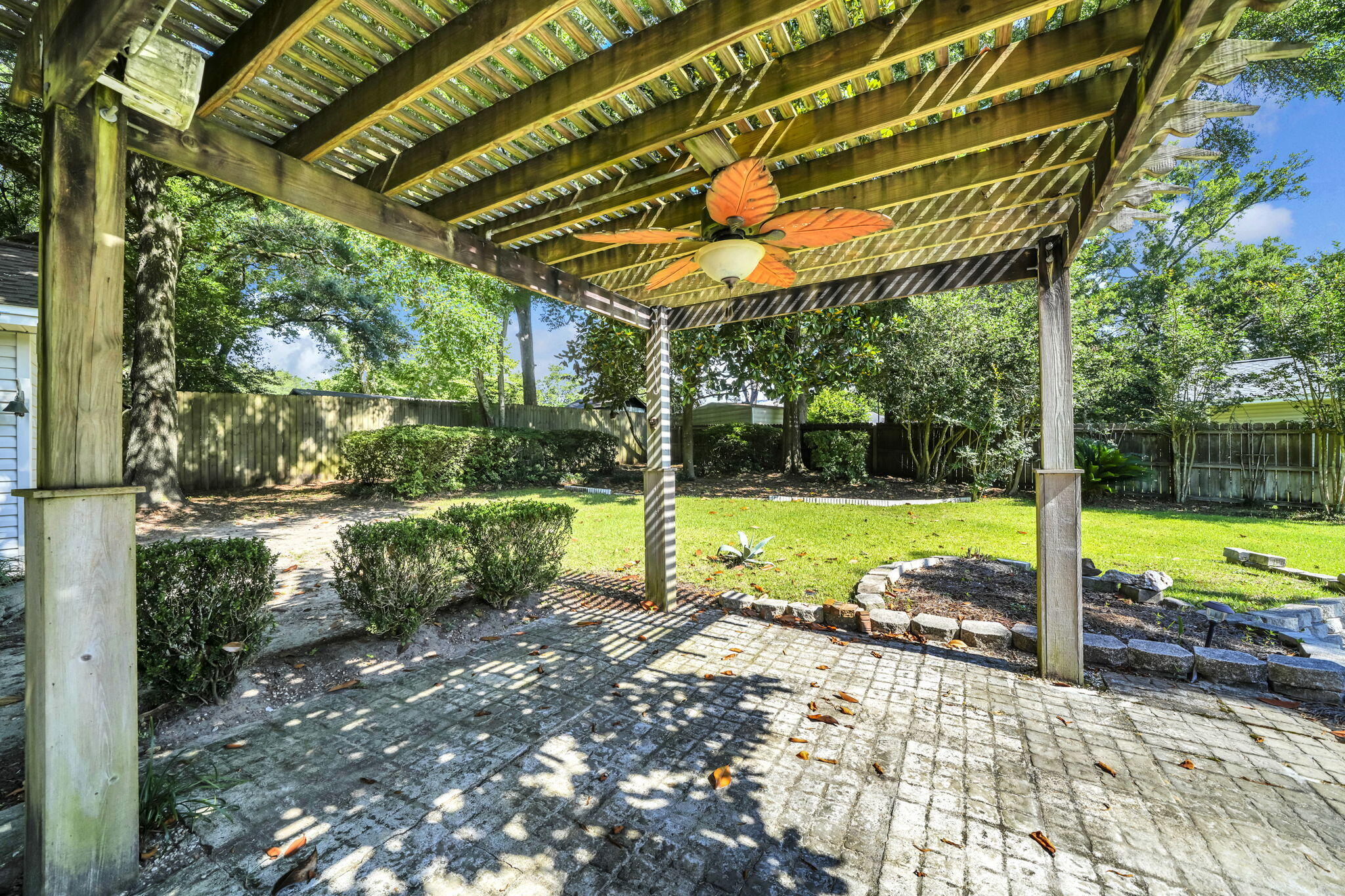 2319 Canal Drive Niceville FL 32578