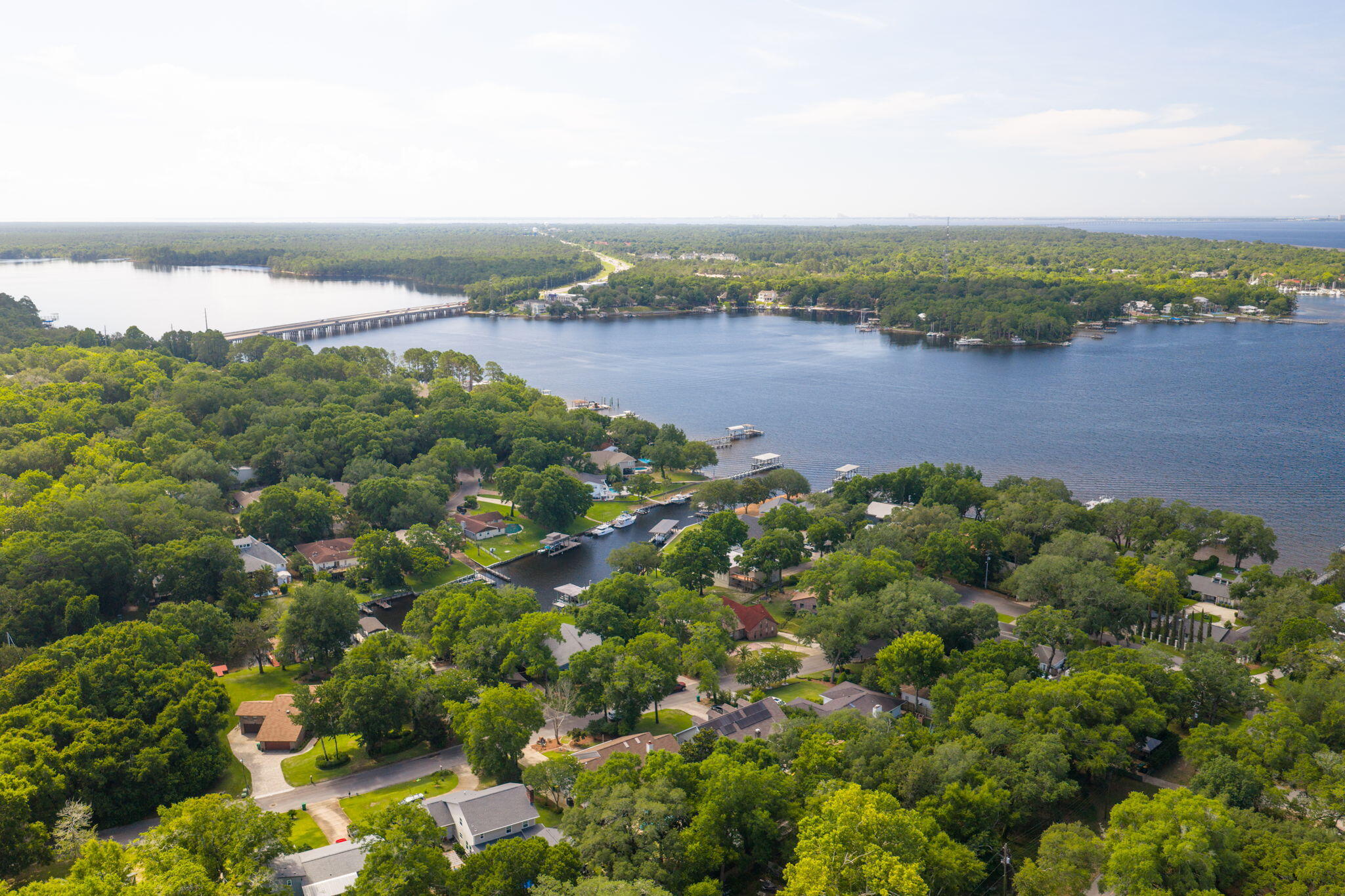 2319 Canal Drive Niceville FL 32578
