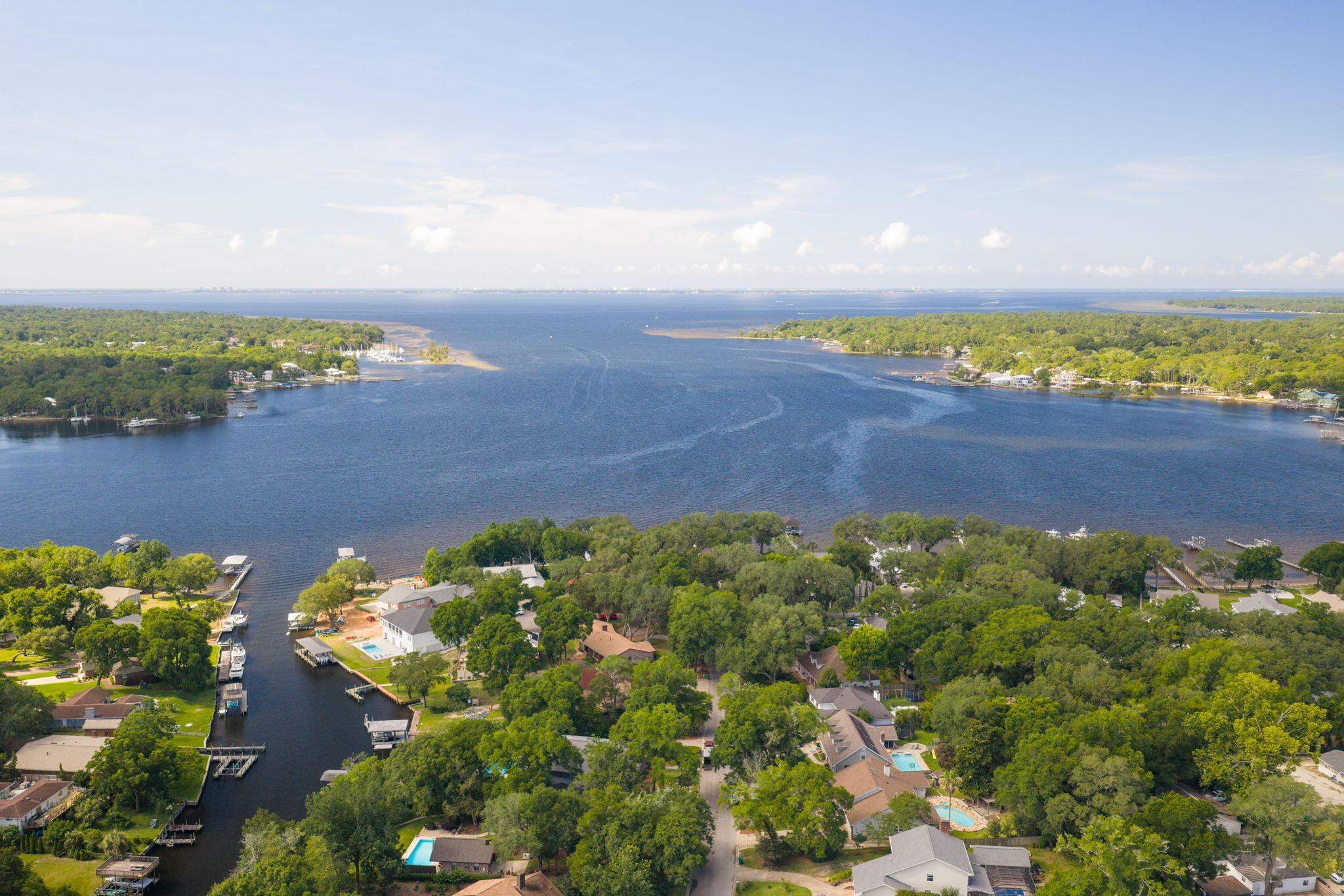2319 Canal Drive Niceville FL 32578