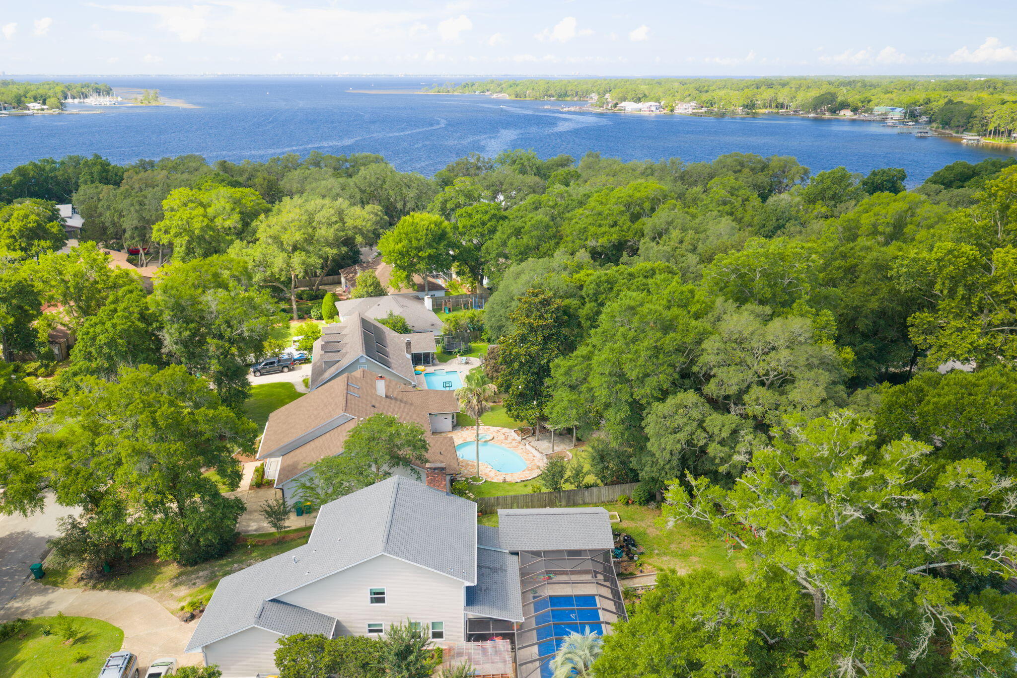 2319 Canal Drive Niceville FL 32578