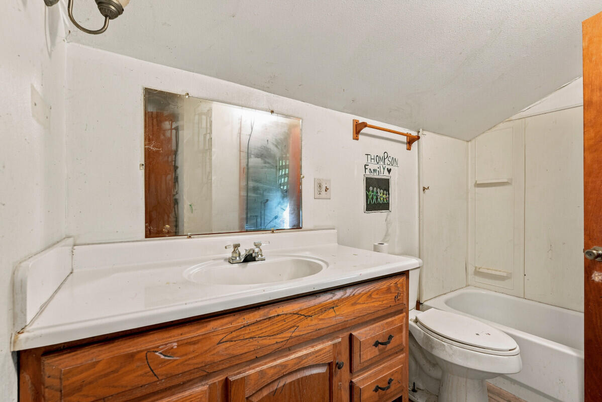 439 Thornton Road Defuniak Springs FL 32435