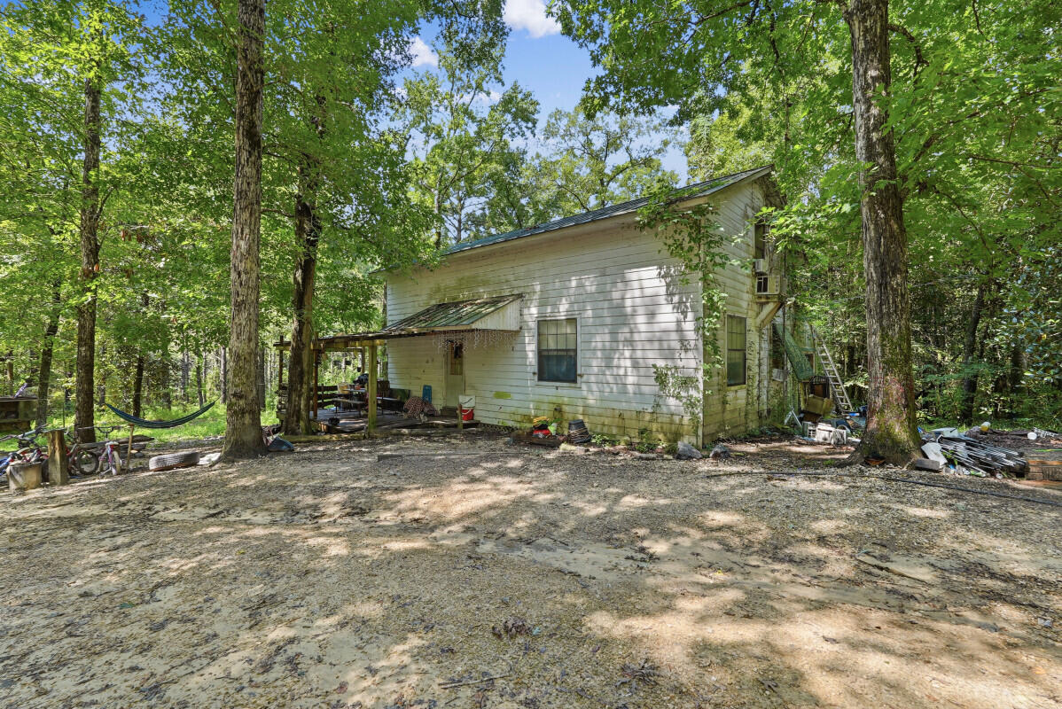 439 Thornton Road Defuniak Springs FL 32435