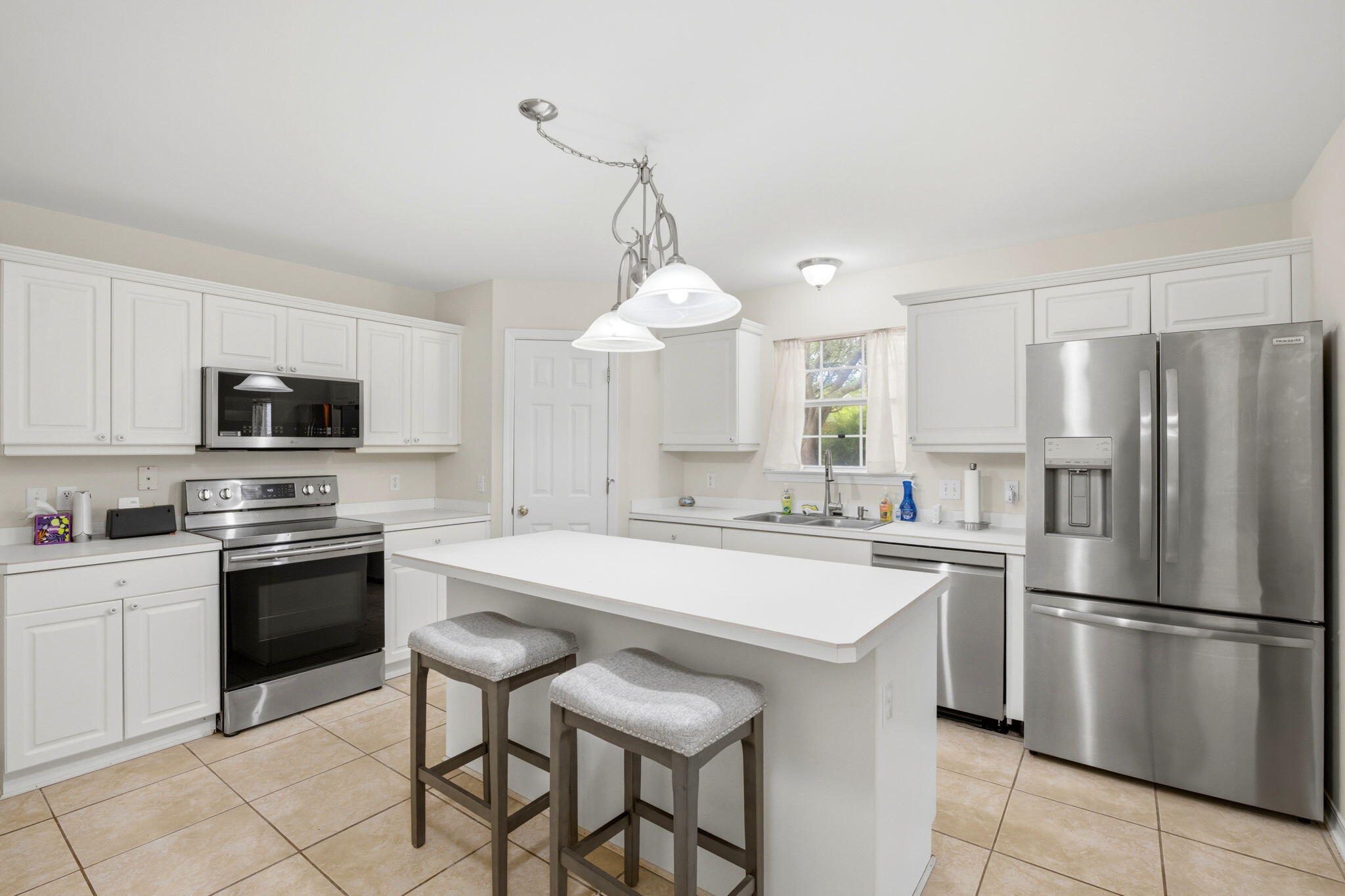 8131 Country Bay Boulevard Navarre FL 32566