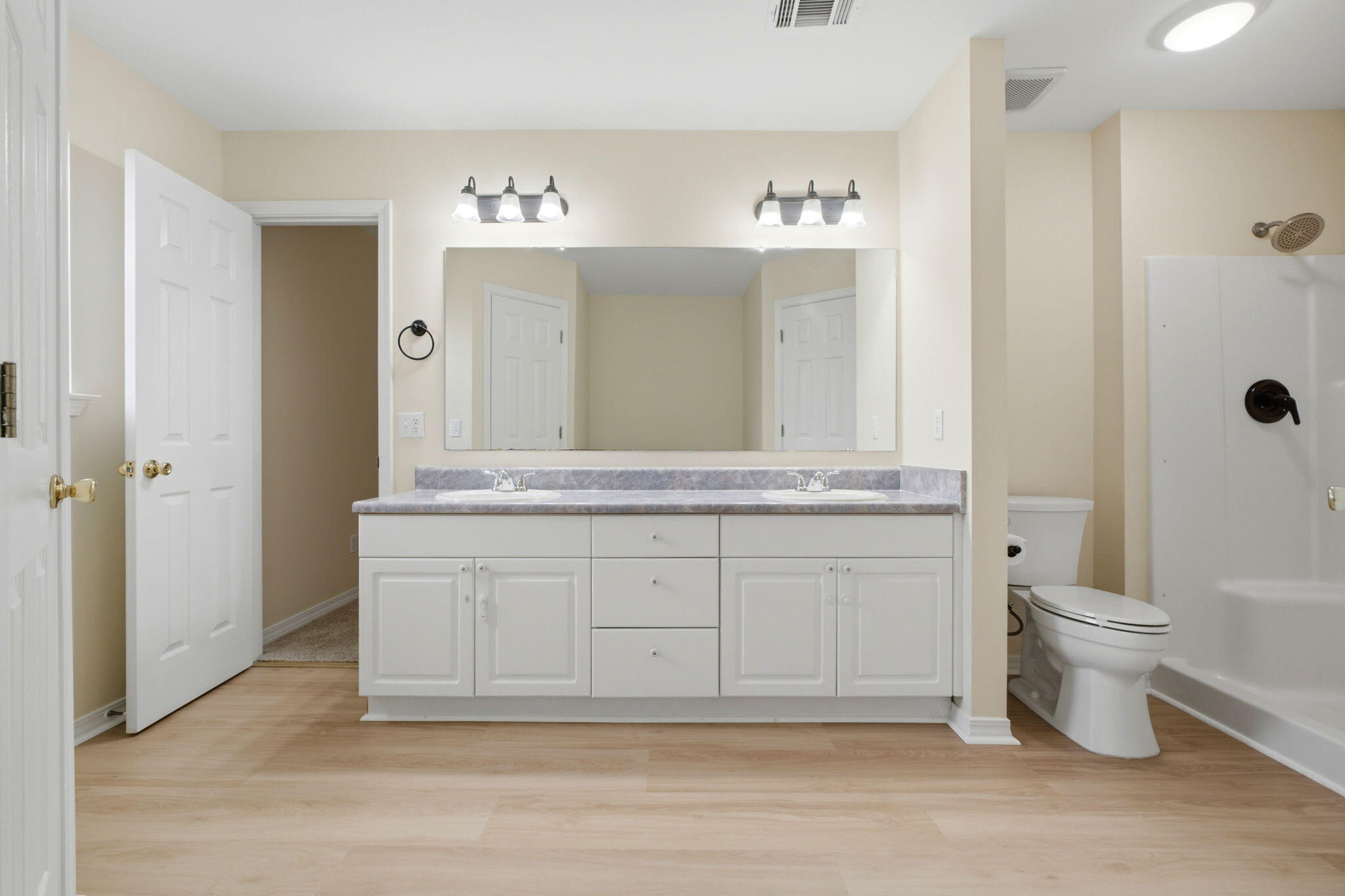 8131 Country Bay Boulevard Navarre FL 32566