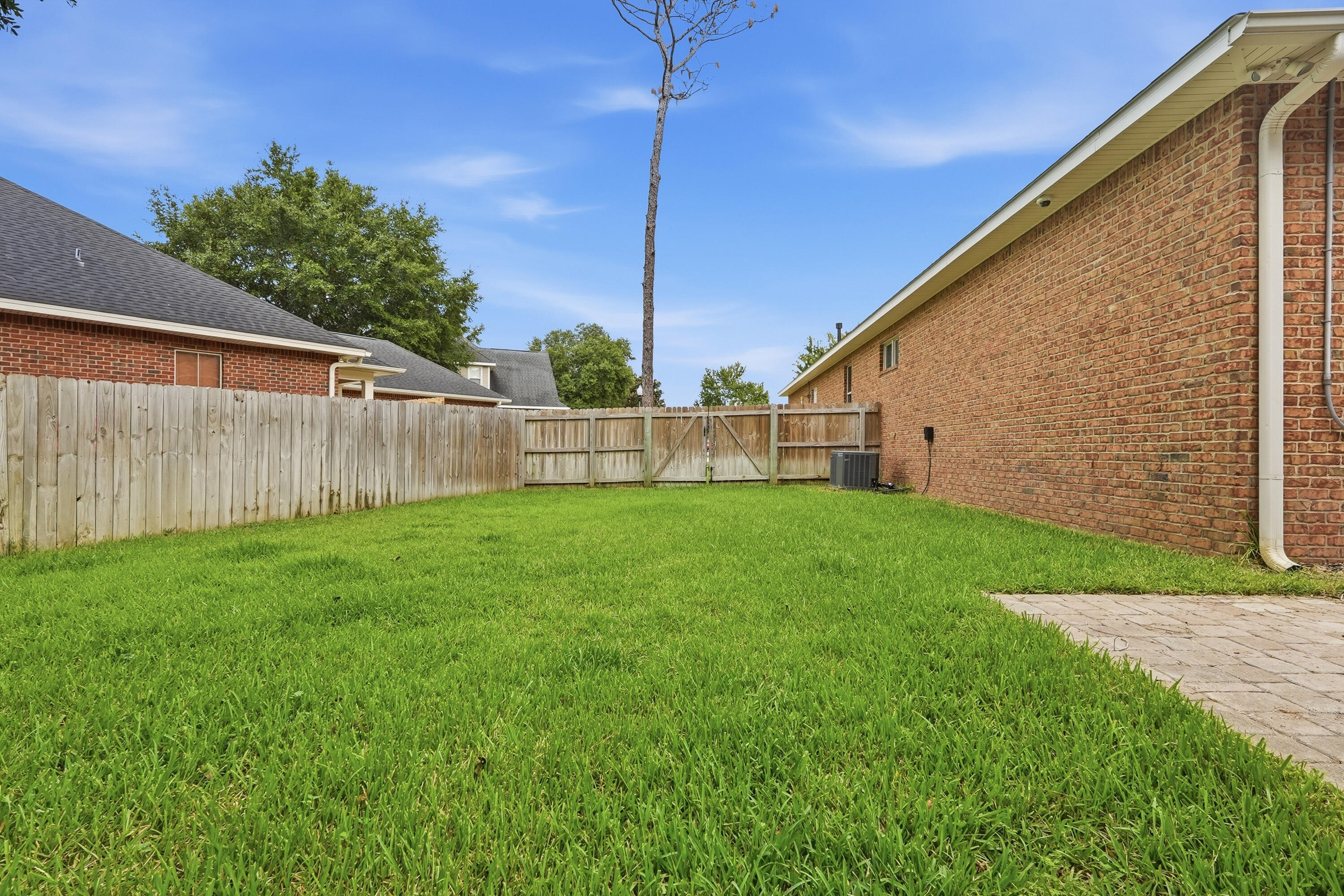 102 Black Bear Circle Niceville FL 32578