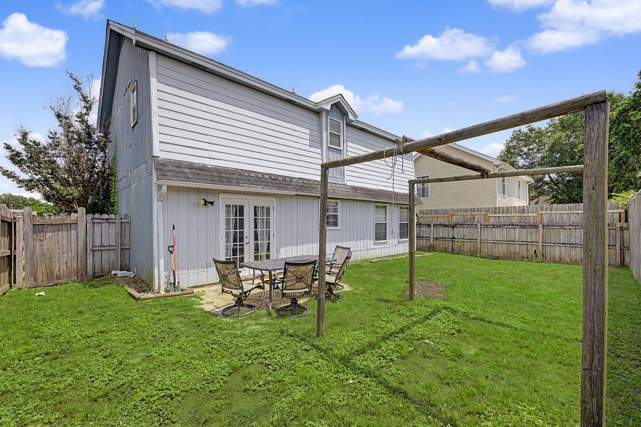 410 Woodland Park Circle Mary Esther FL 32569