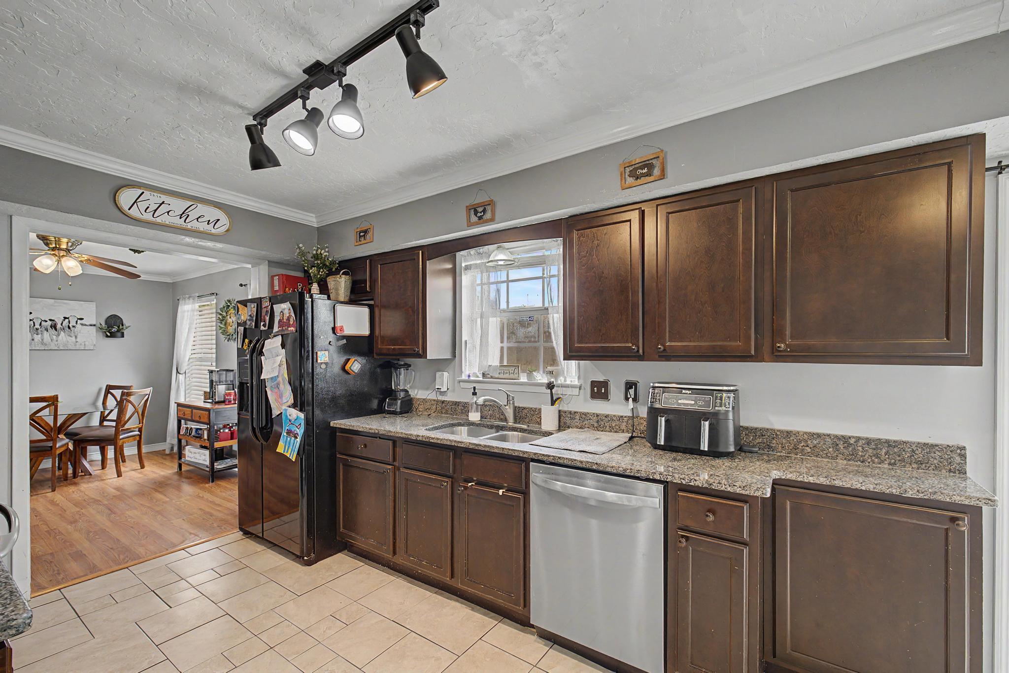 410 Woodland Park Circle Mary Esther FL 32569