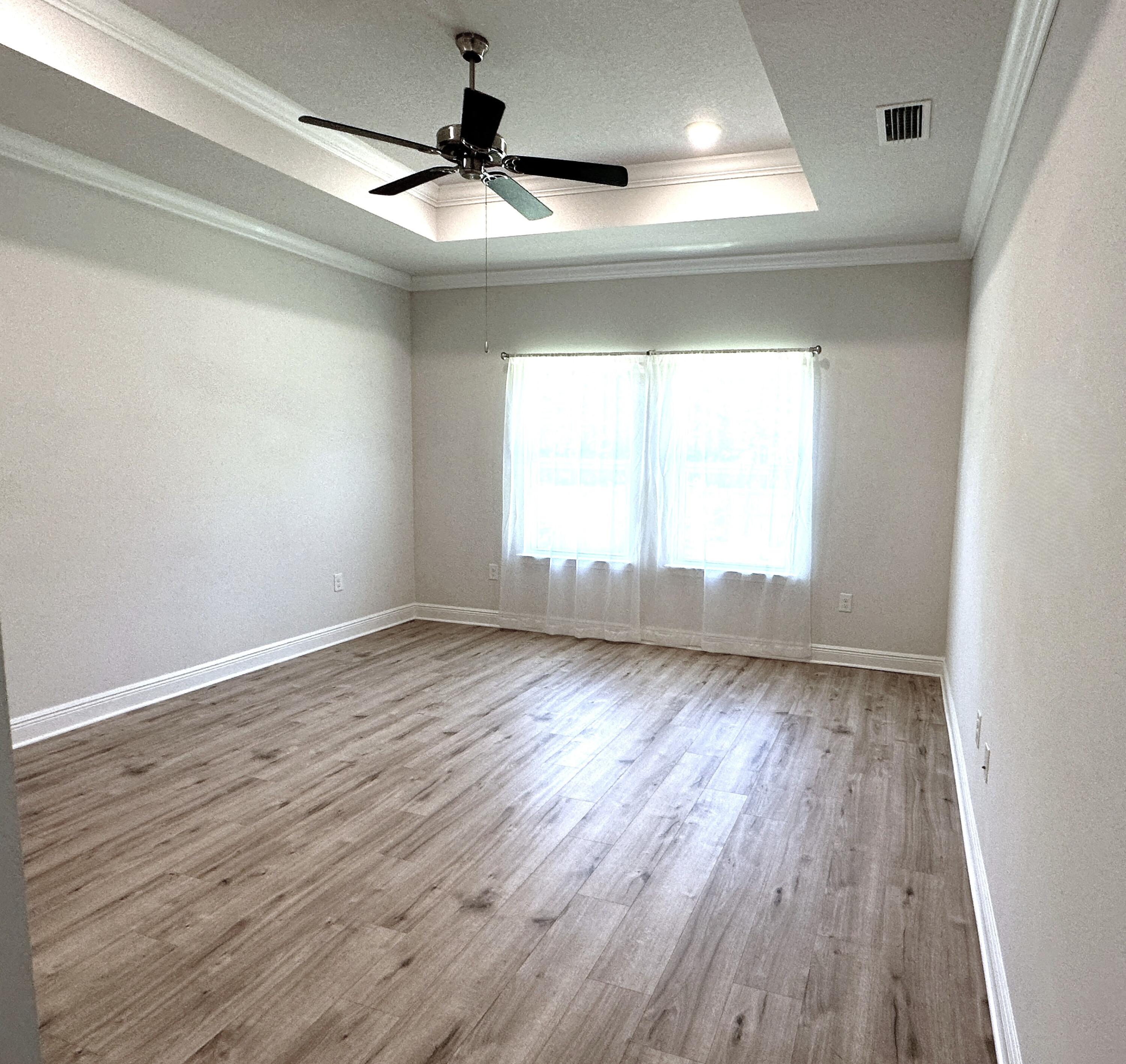 56 Secluded Circle Freeport FL 32439