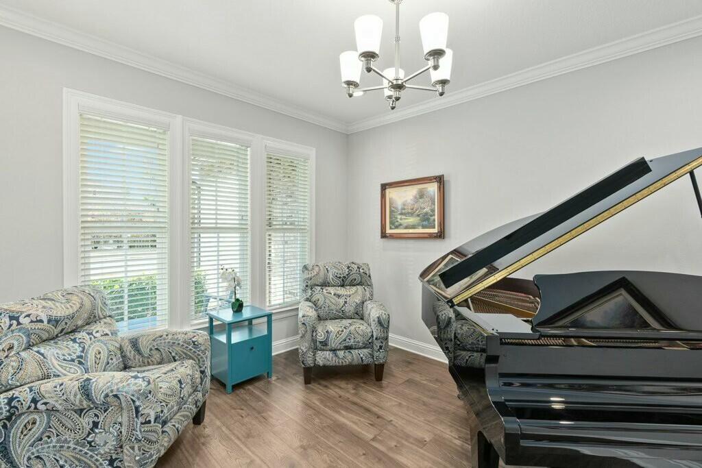 208 Meadow Lake Drive Freeport FL 32439