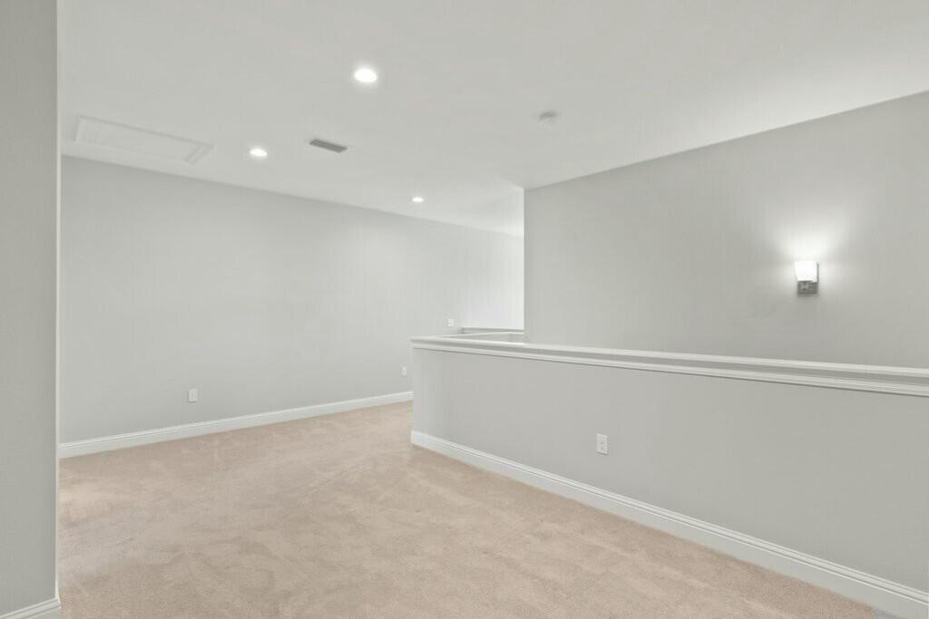 208 Meadow Lake Drive Freeport FL 32439