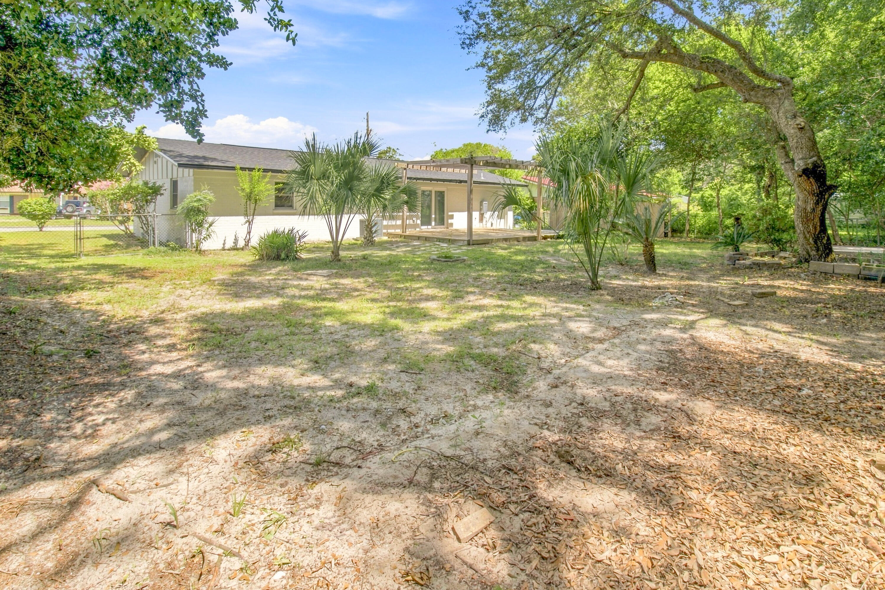 1426 Hickory Avenue Niceville FL 32578
