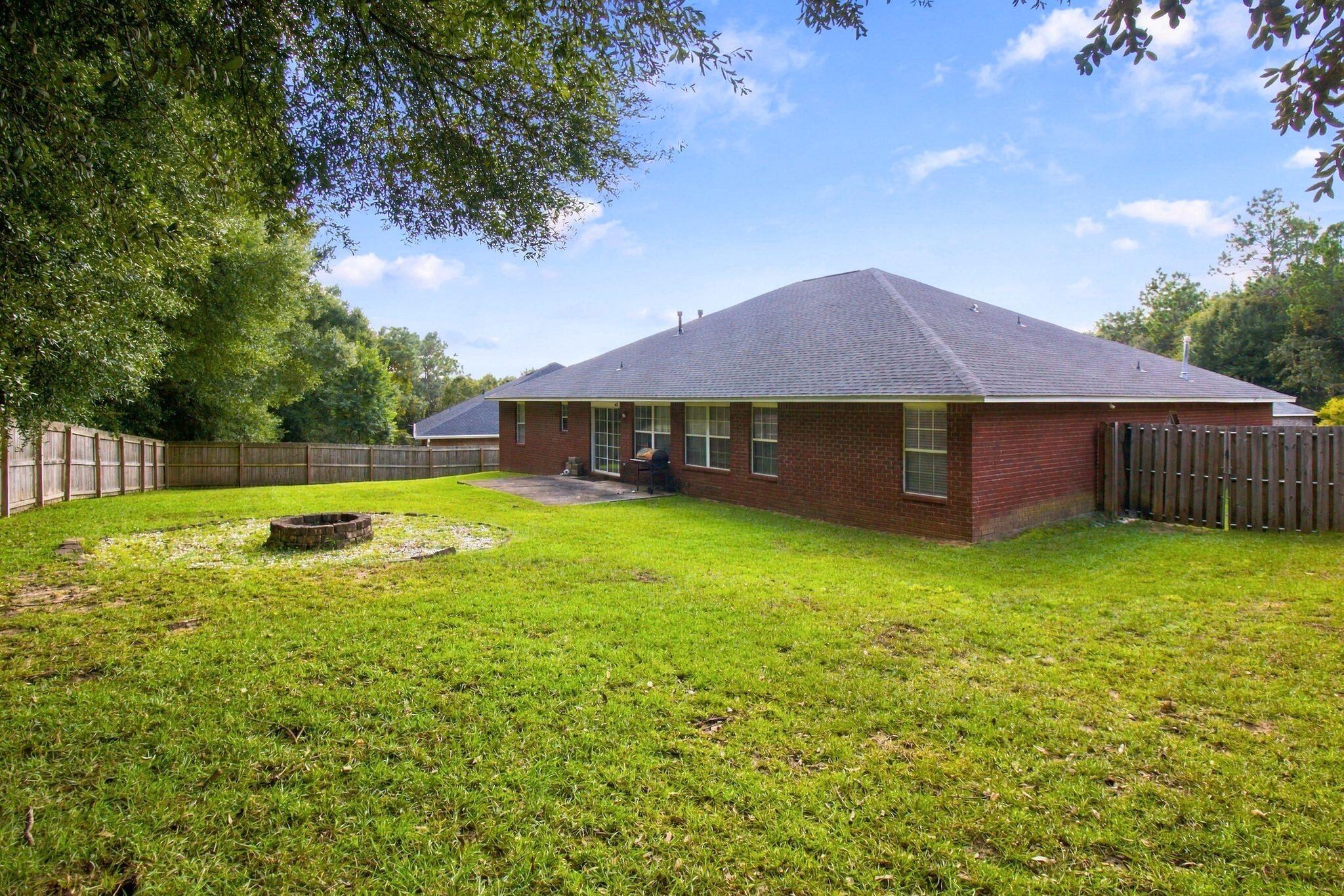 658 Territory Lane Crestview FL 32536