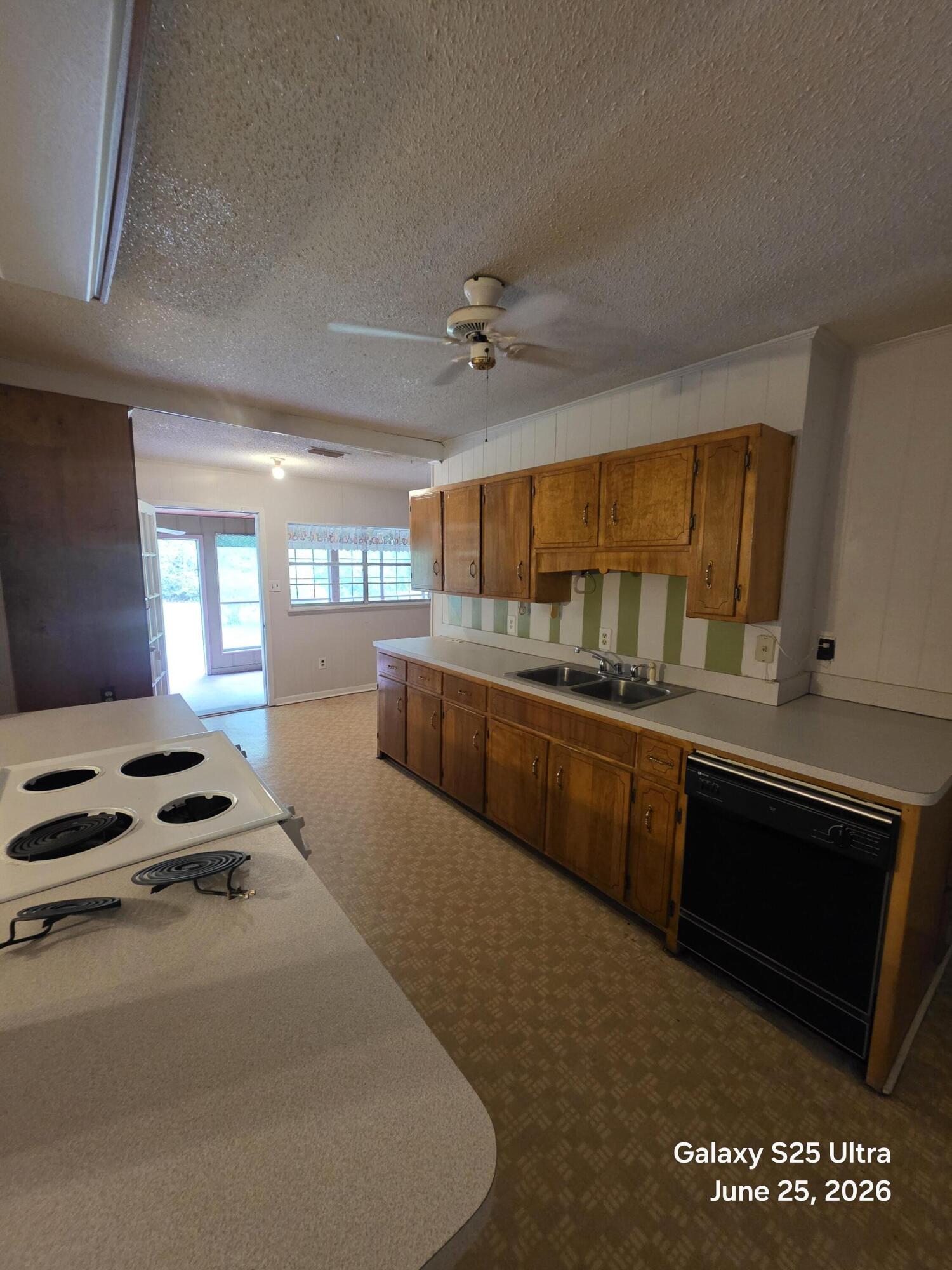6178 Barnes Road Crestview FL 32536
