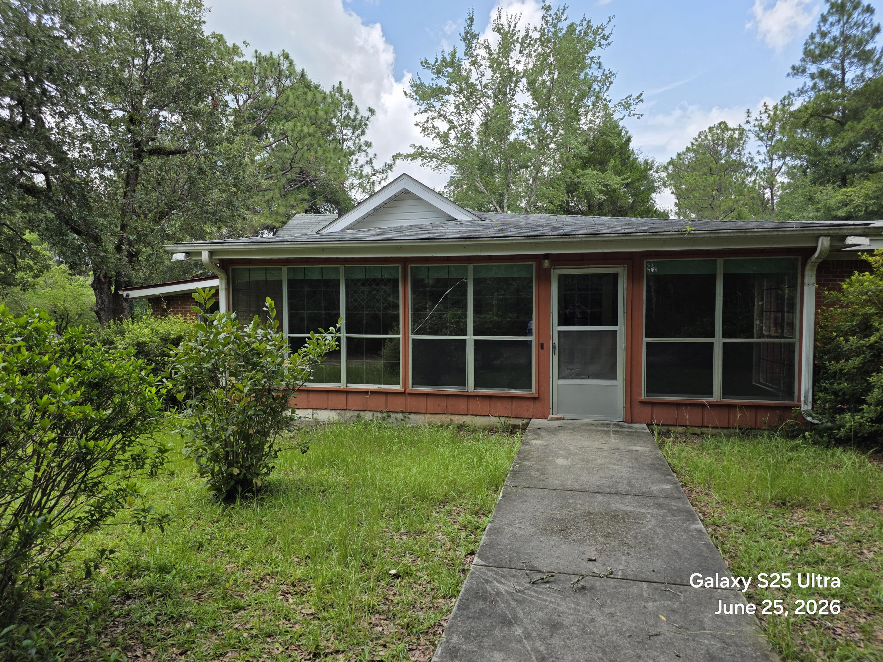 6178 Barnes Road Crestview FL 32536