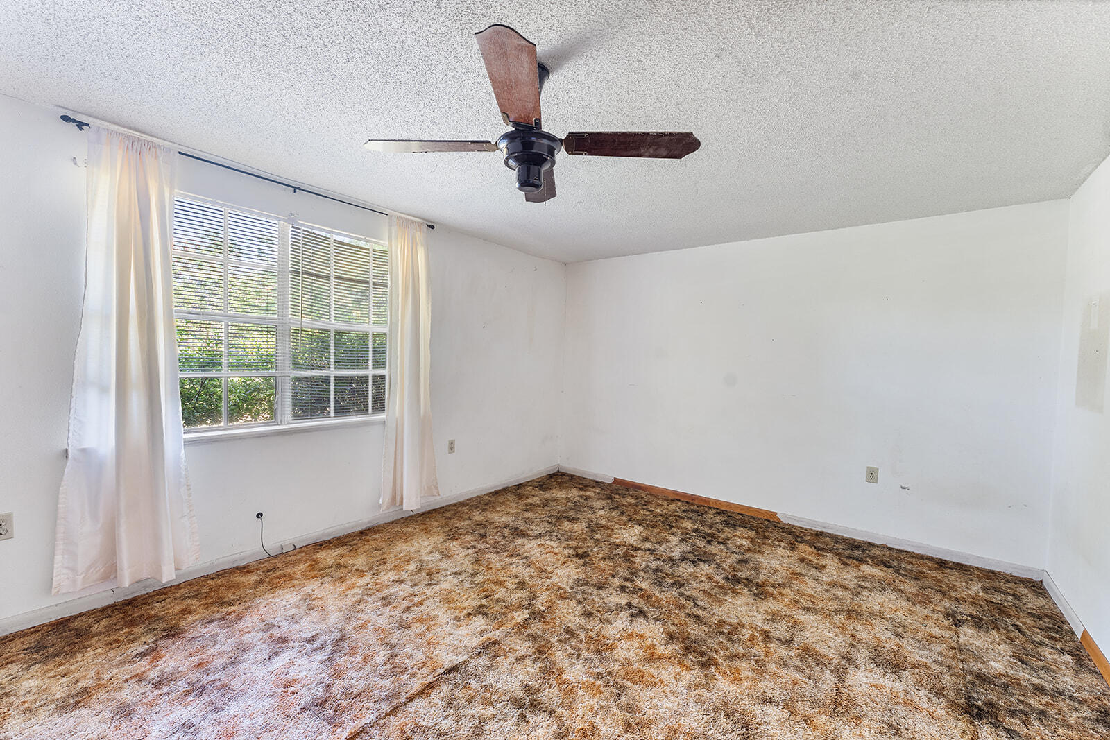 6178 Barnes Road Crestview FL 32536