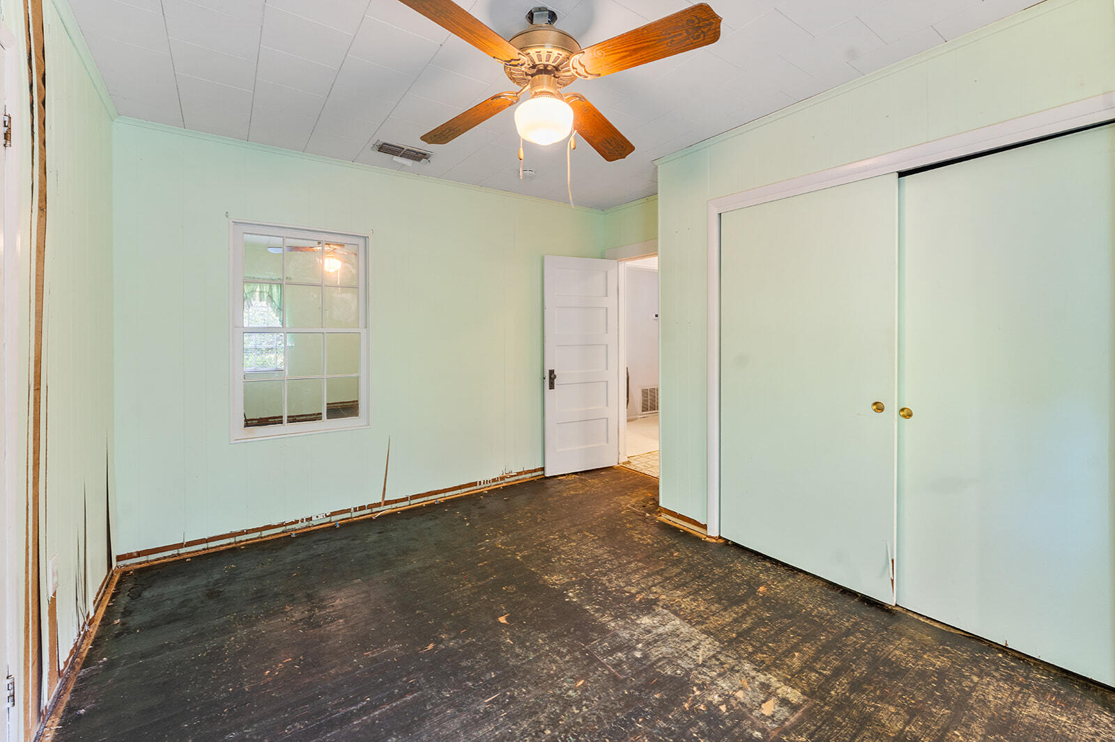 6178 Barnes Road Crestview FL 32536