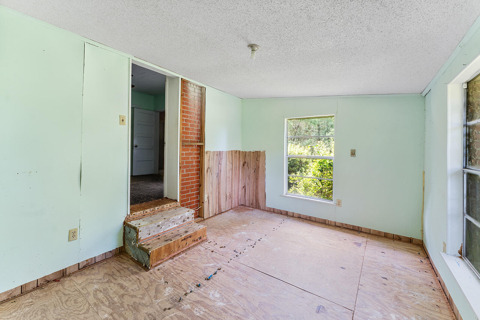 6178 Barnes Road Crestview FL 32536
