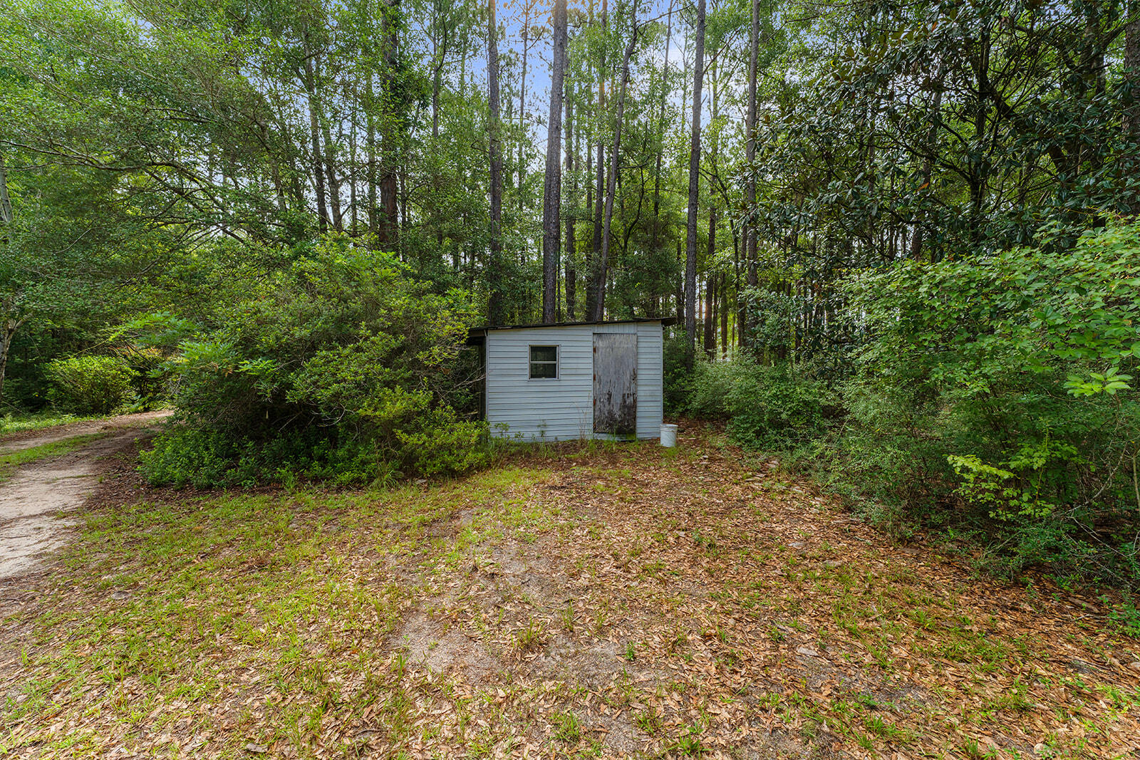 6178 Barnes Road Crestview FL 32536