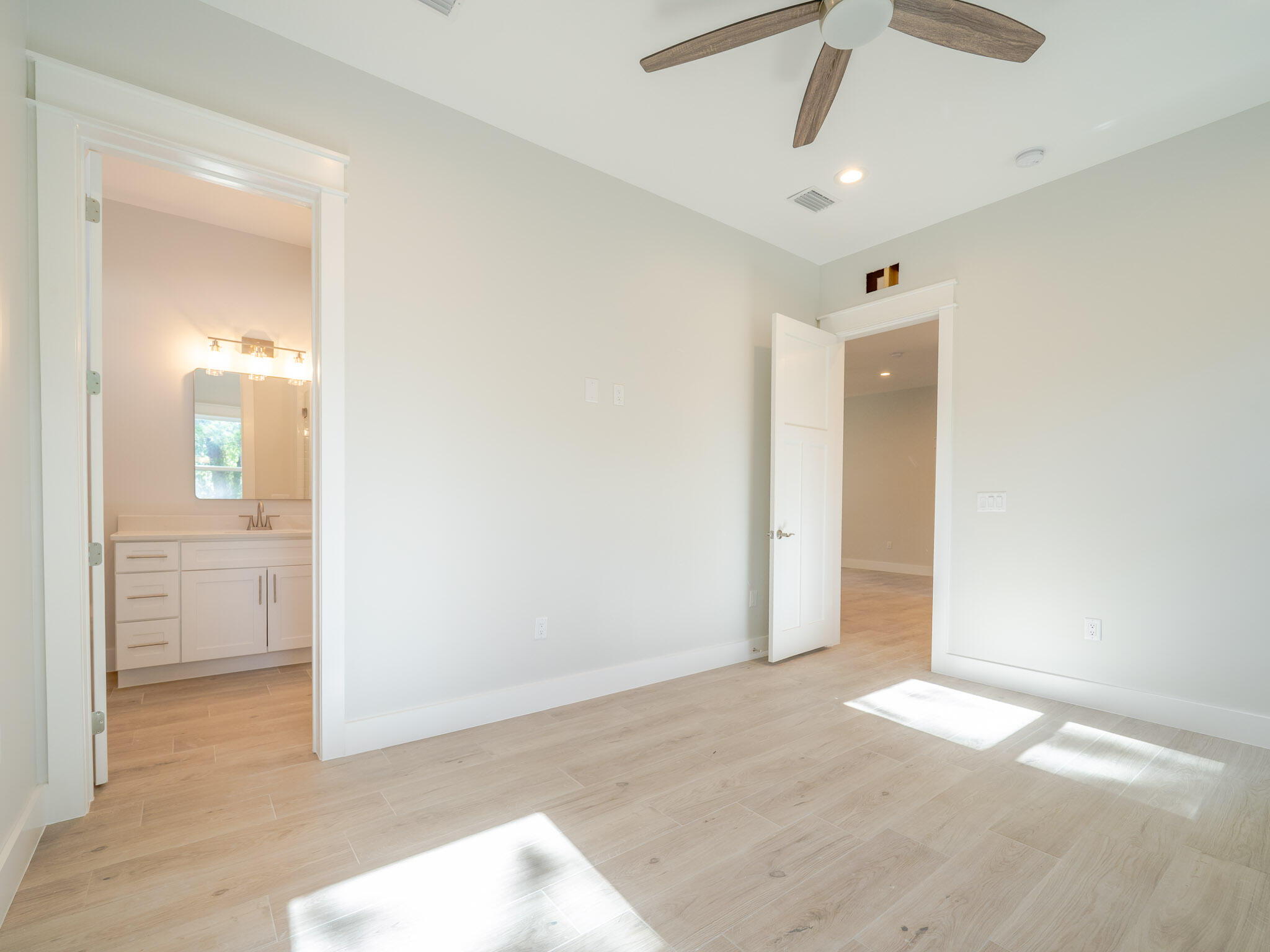 116 E Georgie Street Point Washington FL 32459