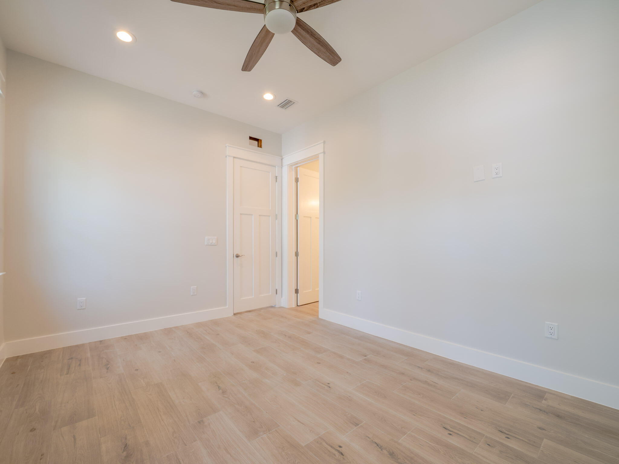 116 E Georgie Street Point Washington FL 32459