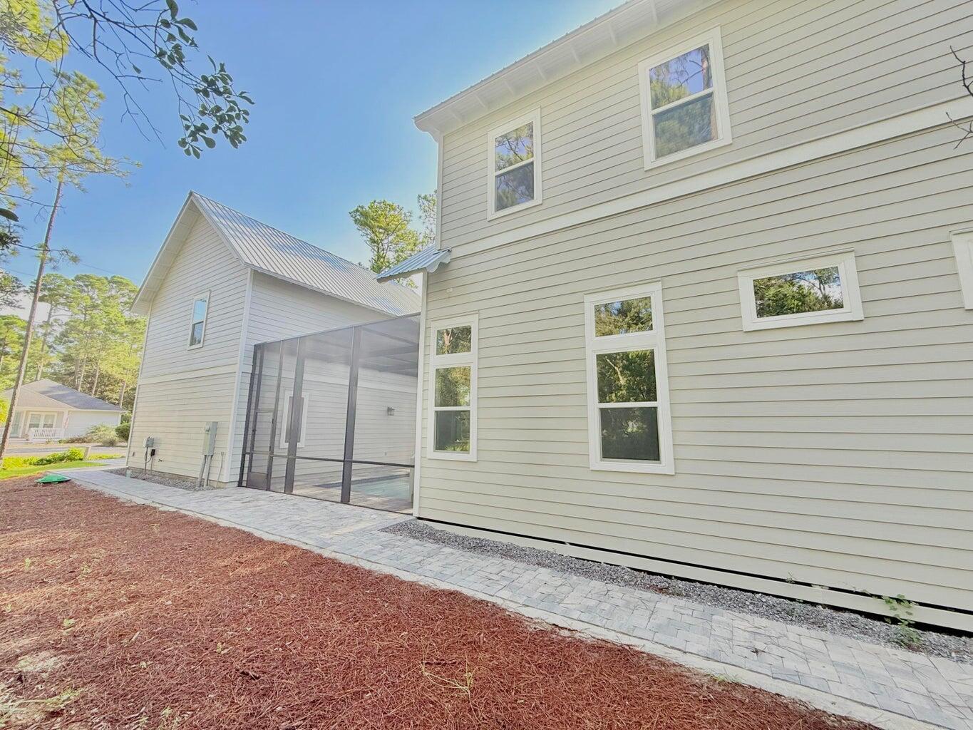 116 E Georgie Street Point Washington FL 32459