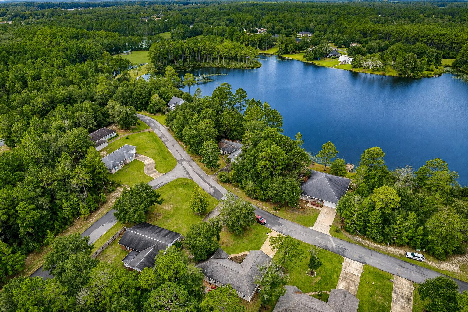 635 Magnolia Lake Drive Defuniak Springs FL 32433