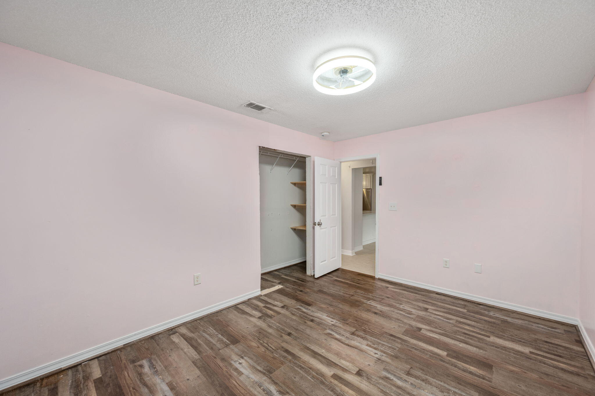 6056 Garden City Road Crestview FL 32539