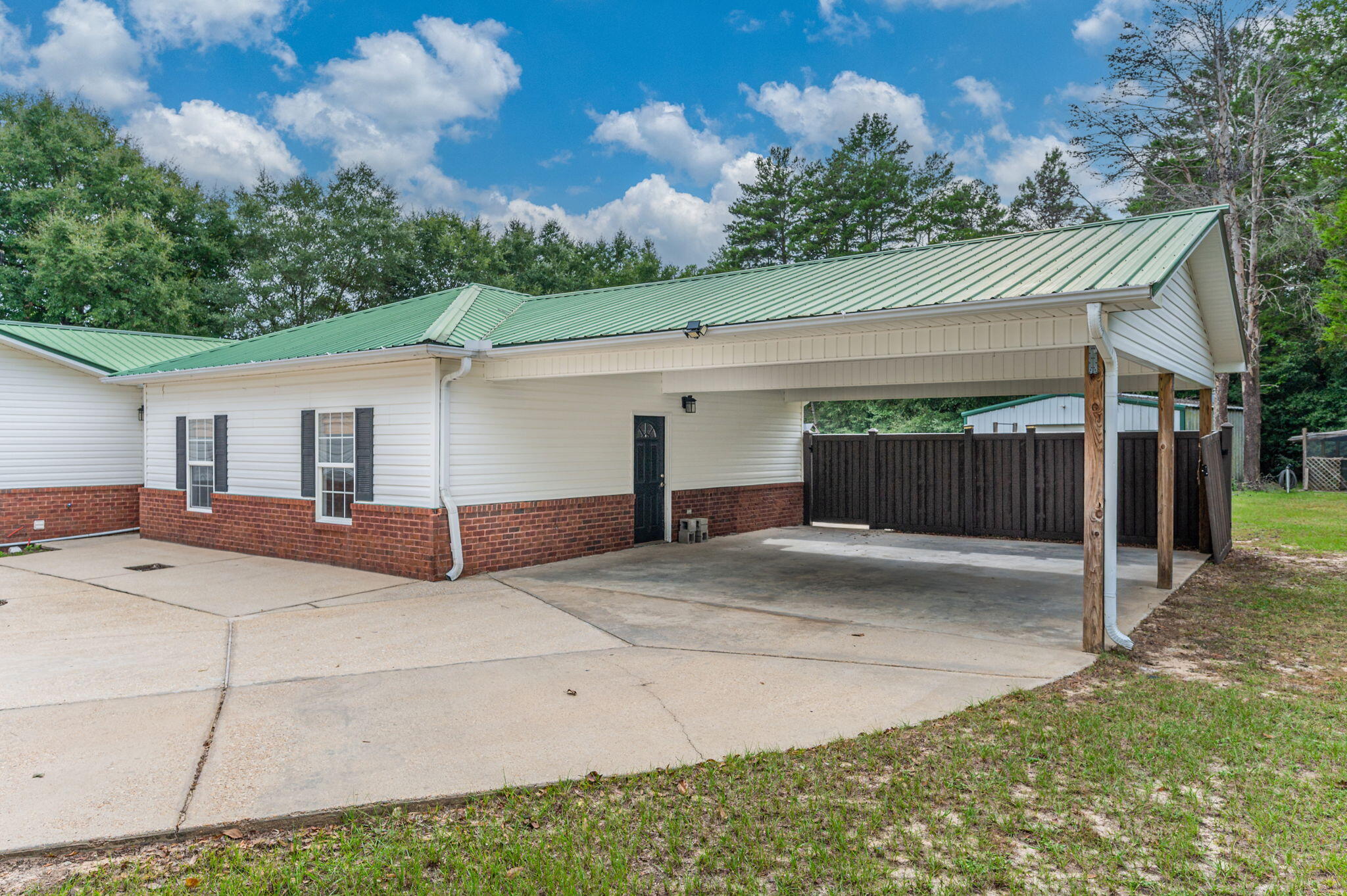 6056 Garden City Road Crestview FL 32539