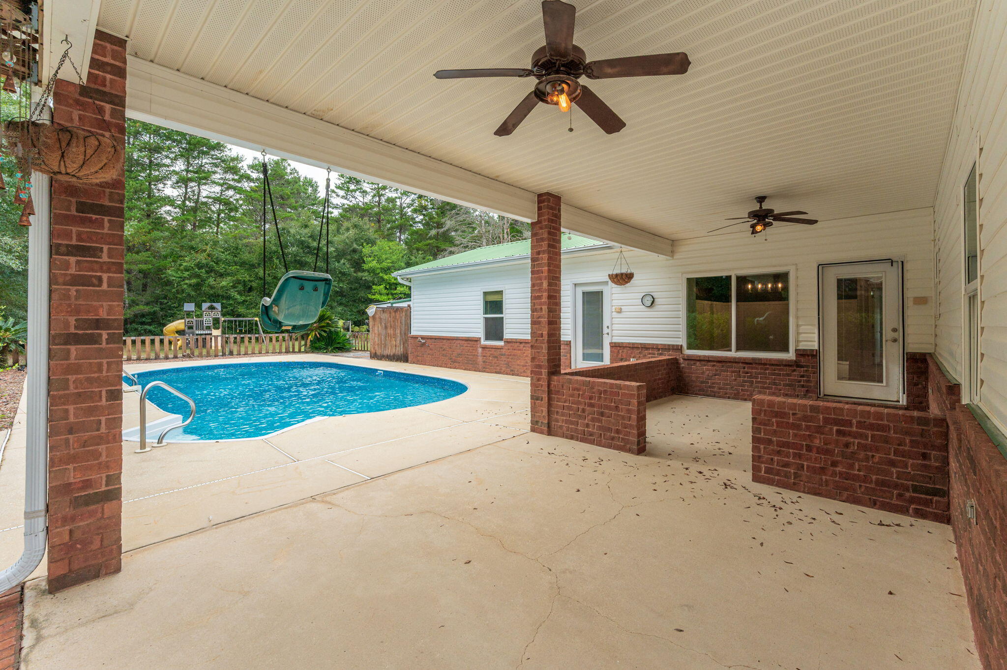 6056 Garden City Road Crestview FL 32539