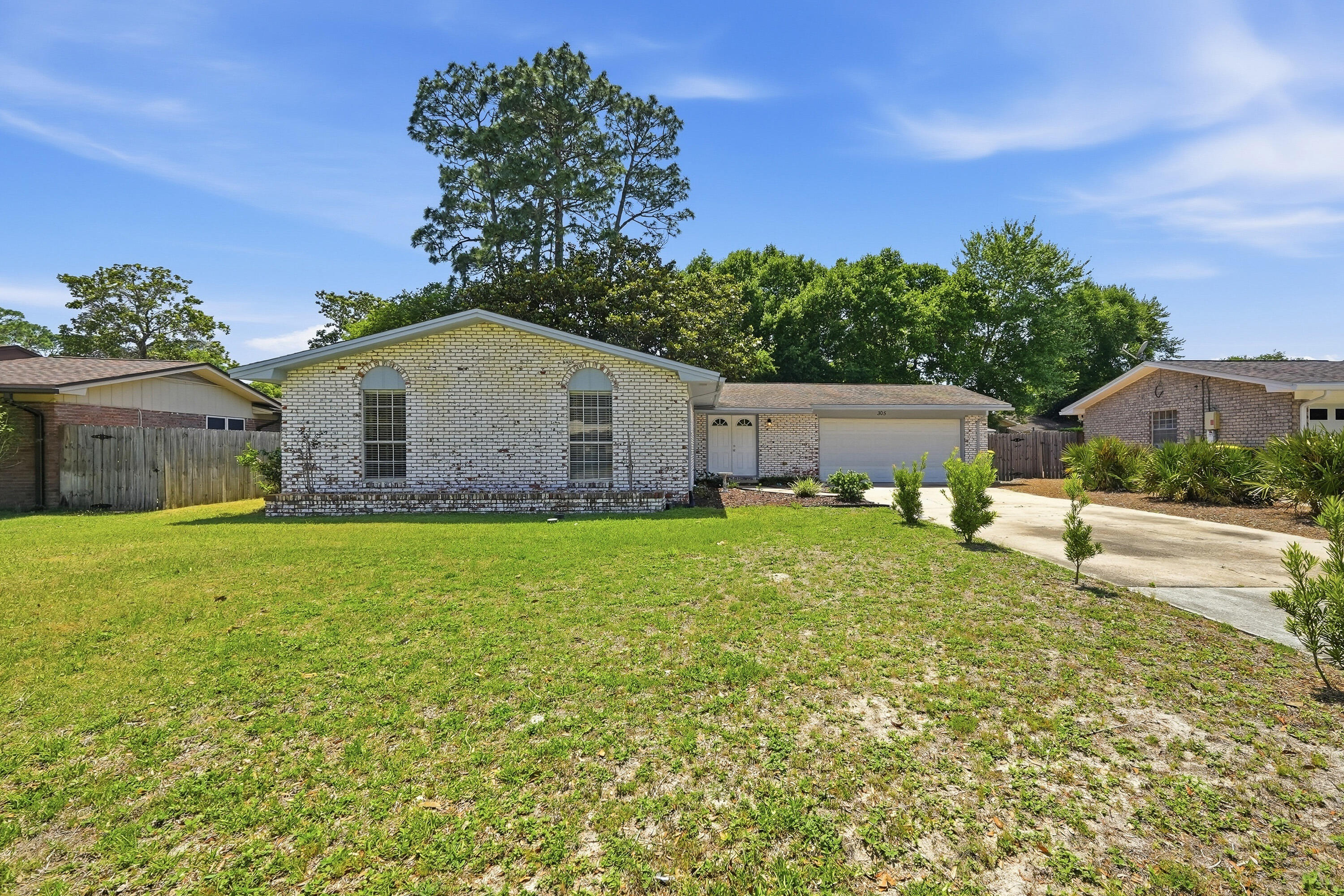 305 St. Andrews Drive Niceville FL 32578