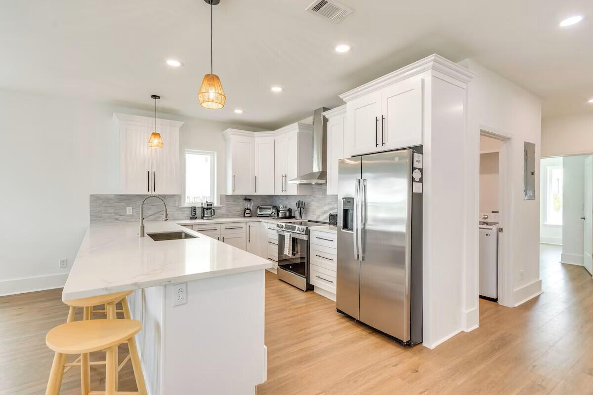 7349 Grand Navarre Bldv Boulevard Navarre FL 32566
