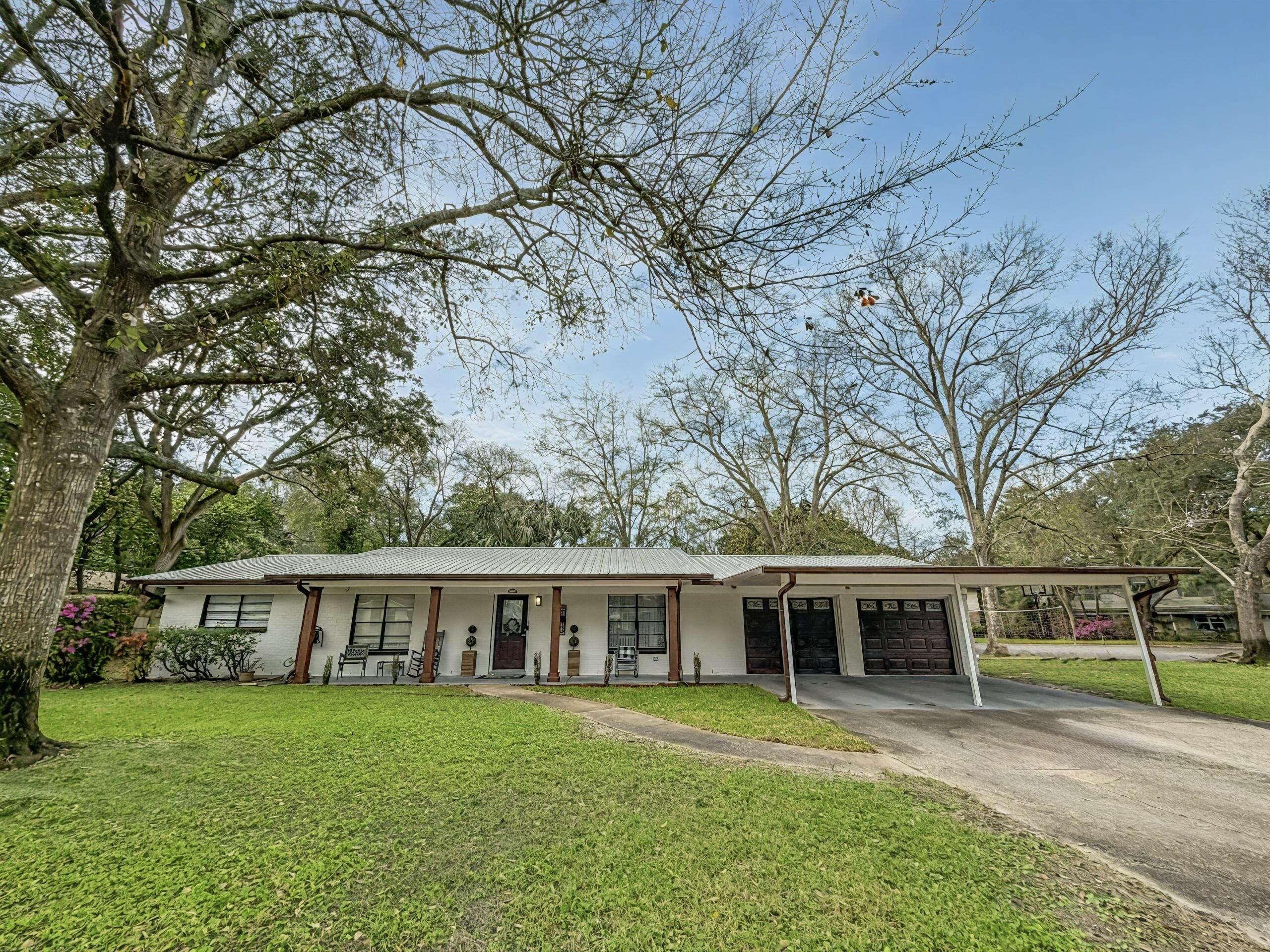 Fort Walton Beach FL, 706 Bradford Drive