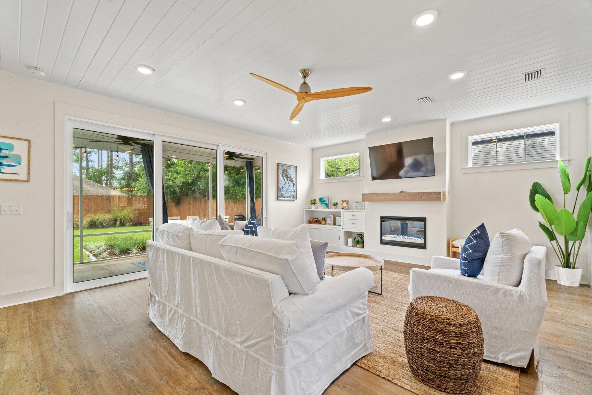 319 Pinetree Drive Panama City FL 32408