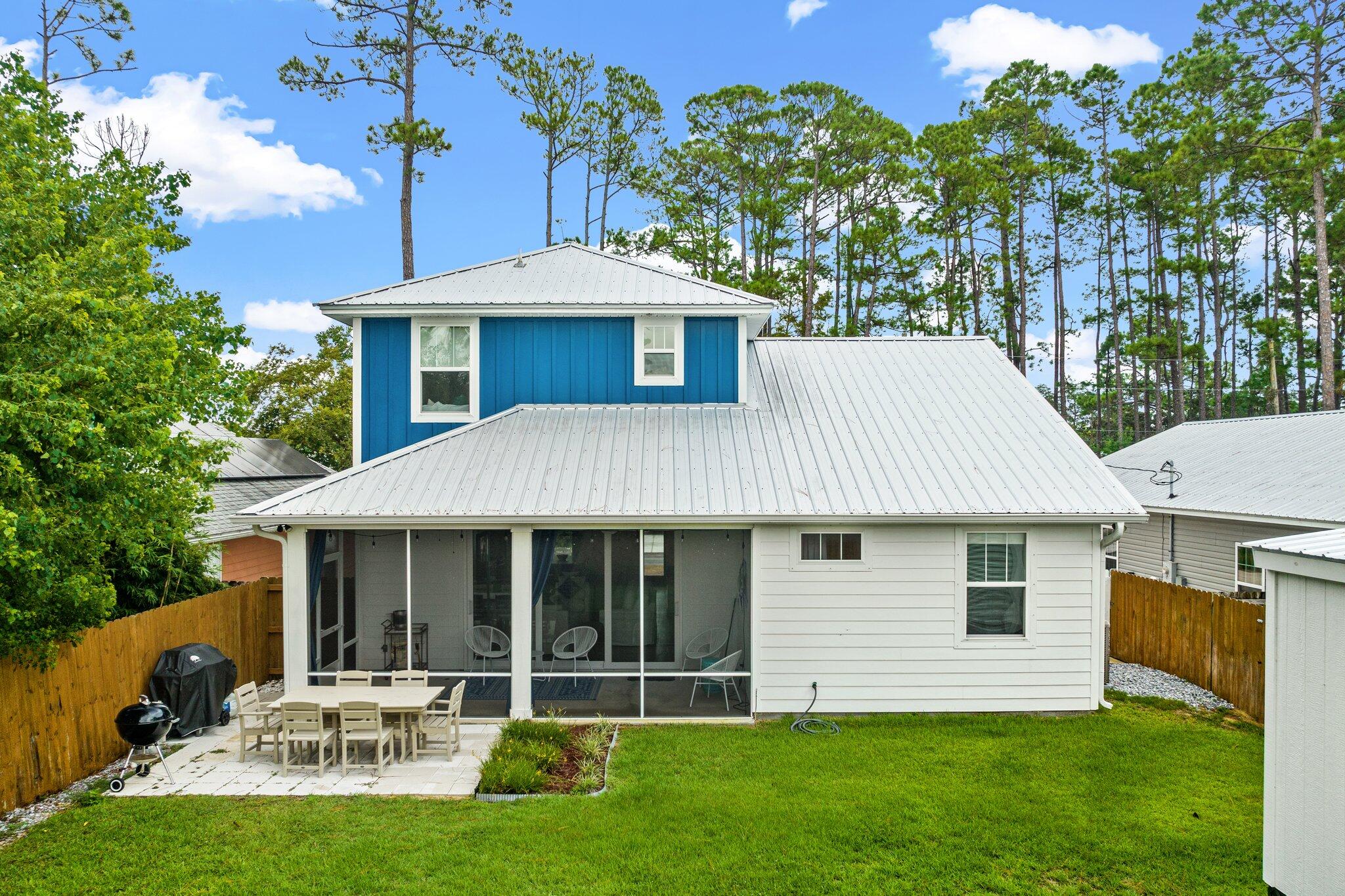 319 Pinetree Drive Panama City FL 32408