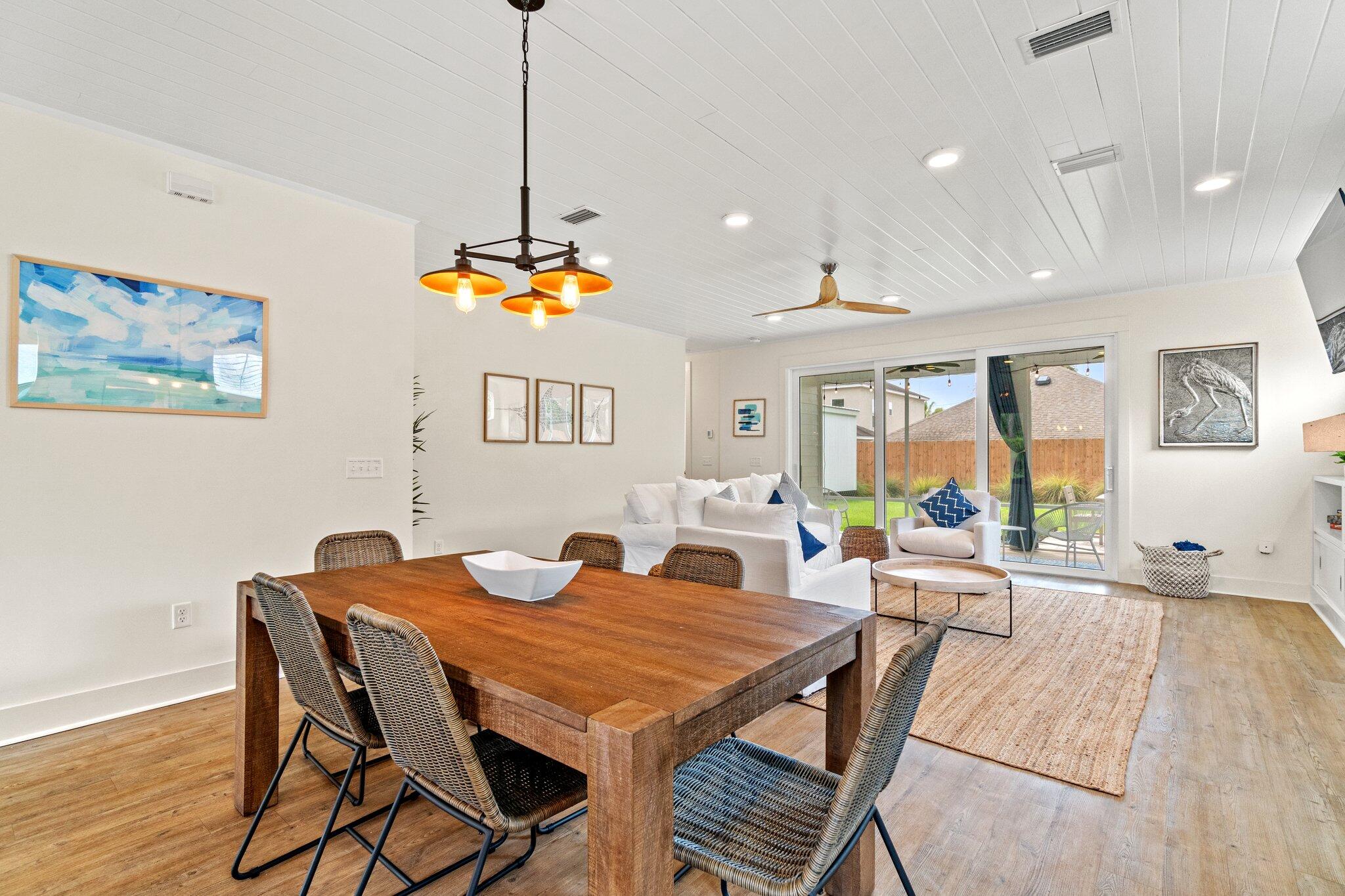 319 Pinetree Drive Panama City FL 32408