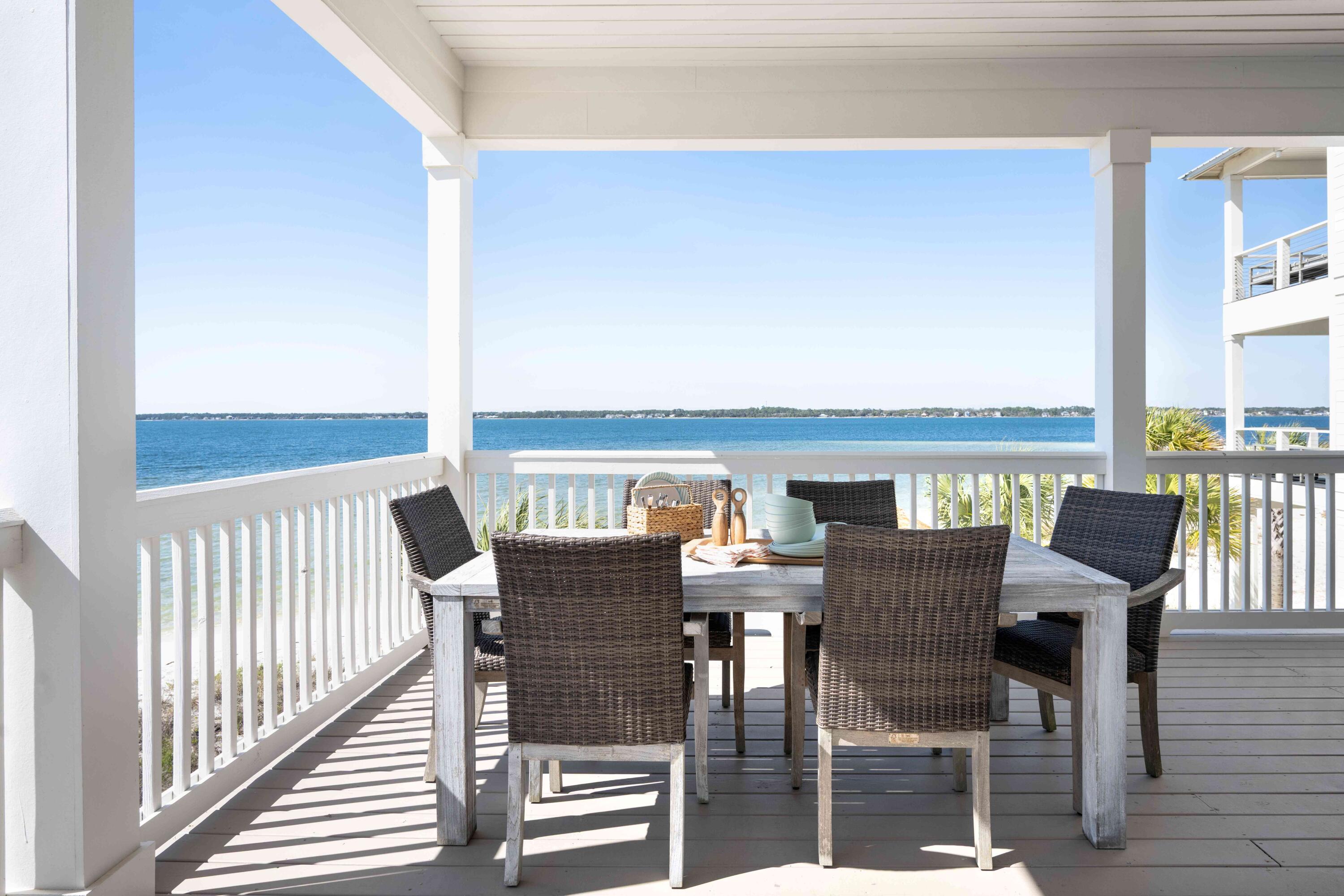 1466 Seaside Circle Navarre FL 32566