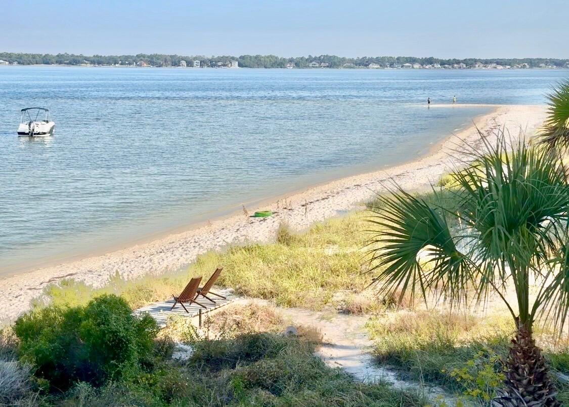 1466 Seaside Circle Navarre FL 32566