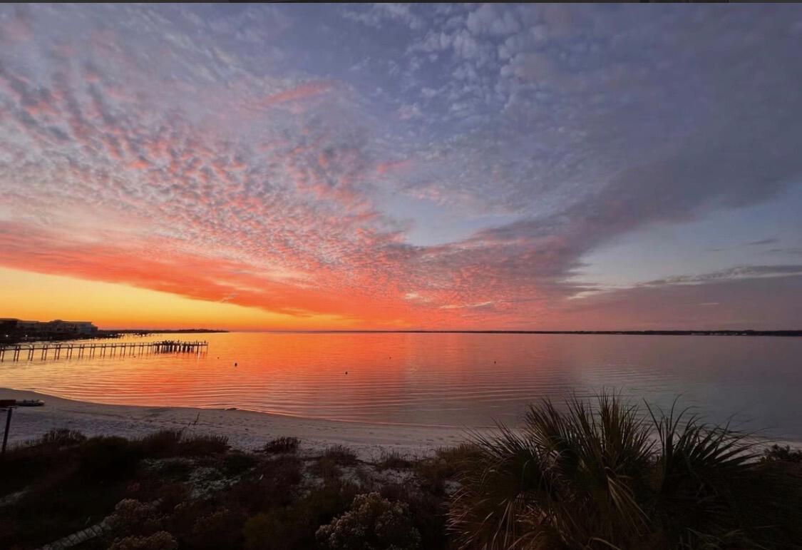 1466 Seaside Circle Navarre FL 32566