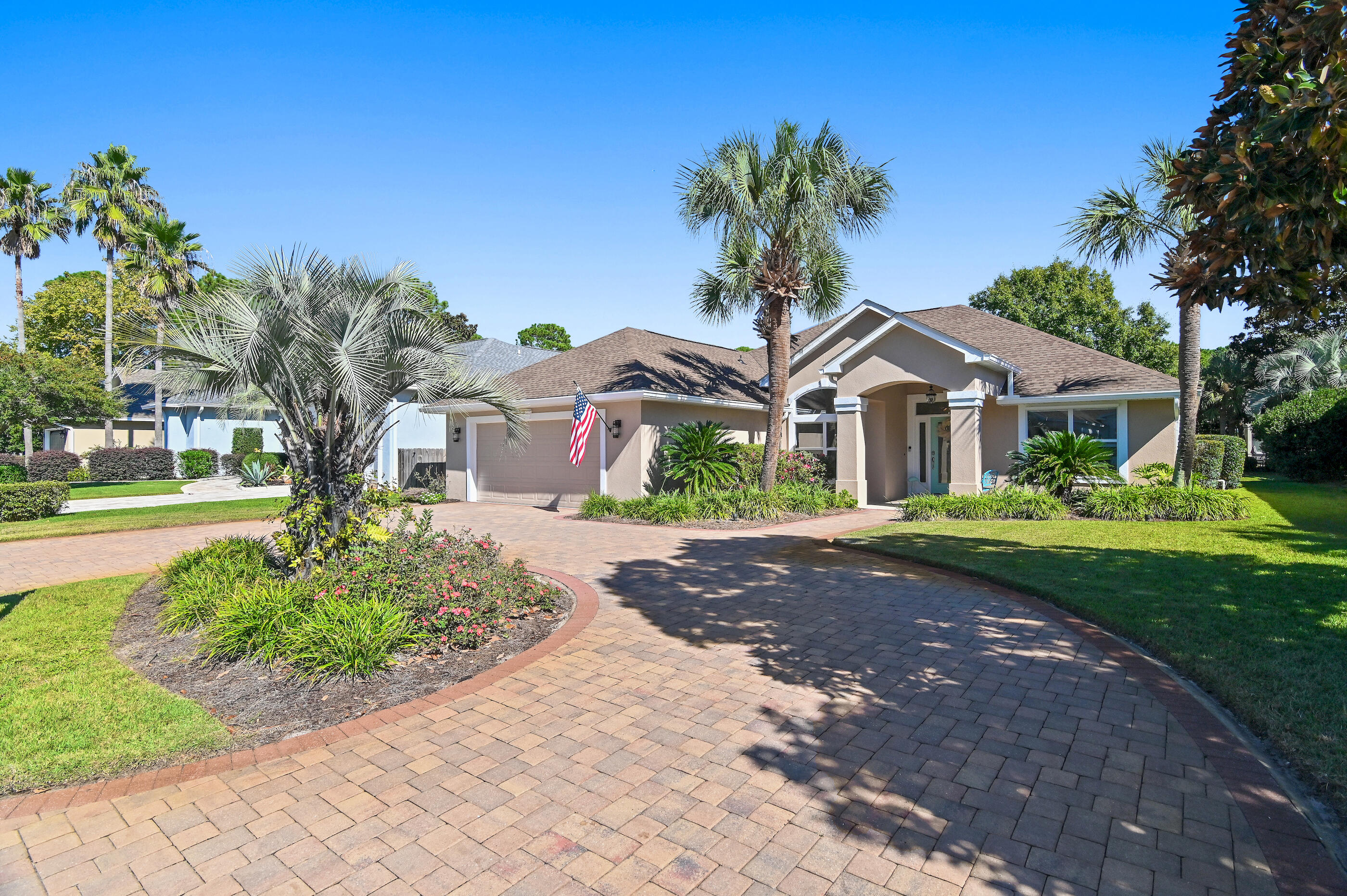 285 Tequesta Drive Destin FL 32541