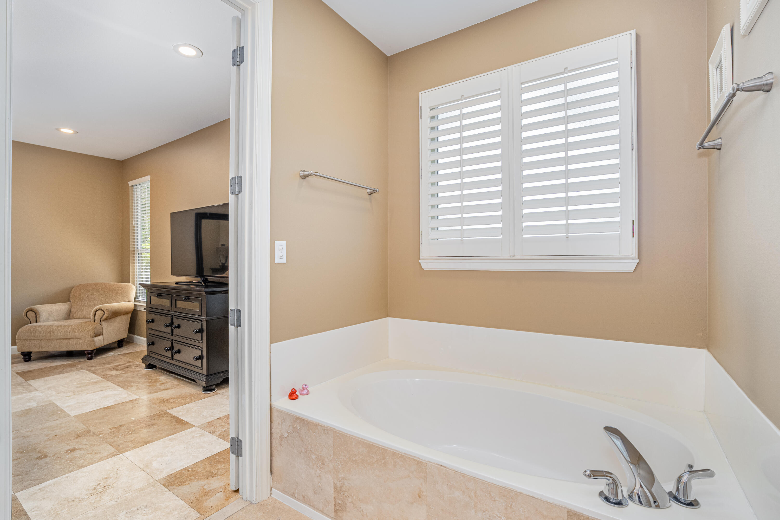 2021 Pine Island Circle Miramar Beach FL 32550