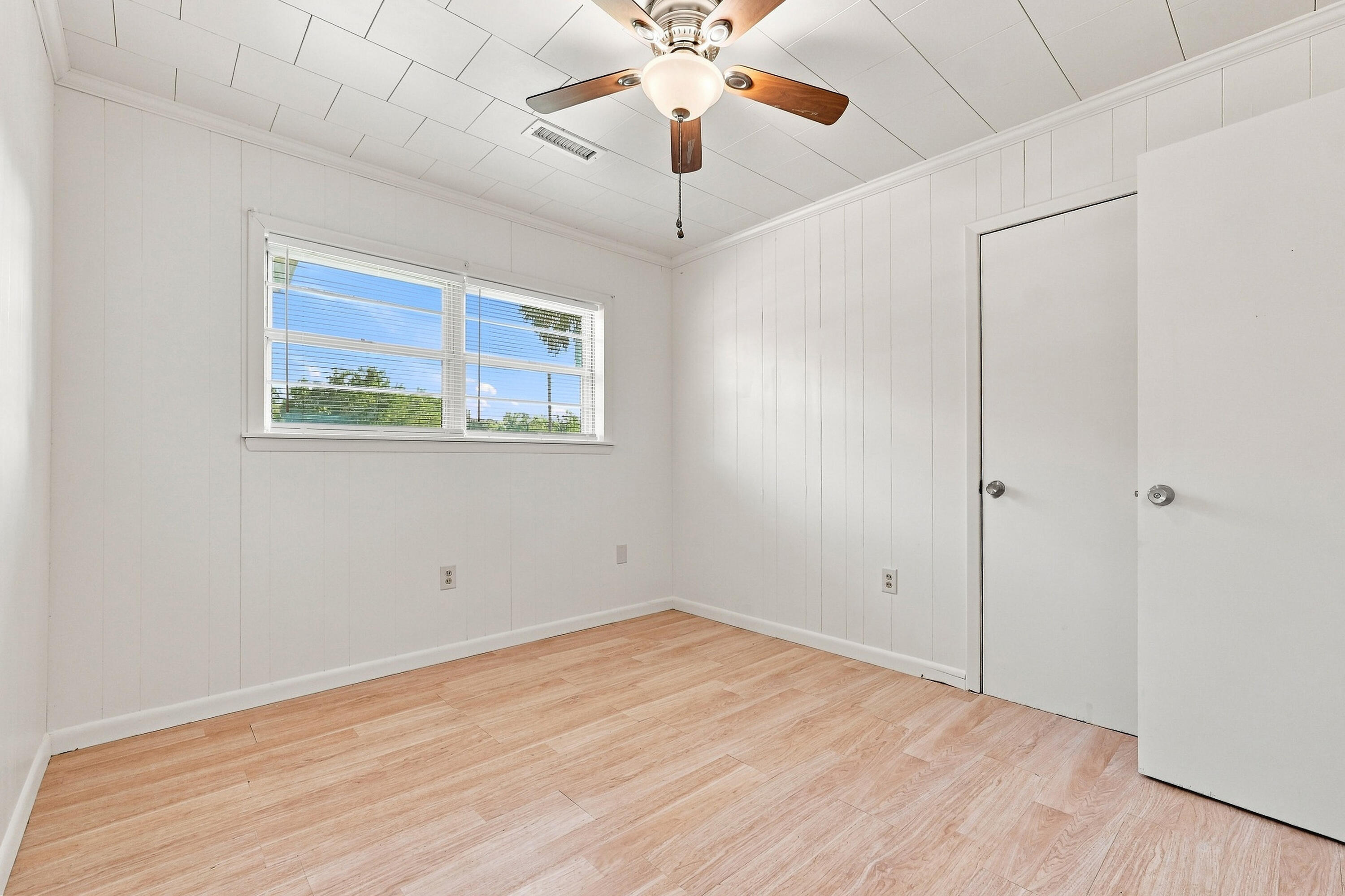 301 E Minnesota Avenue Bonifay FL 32425