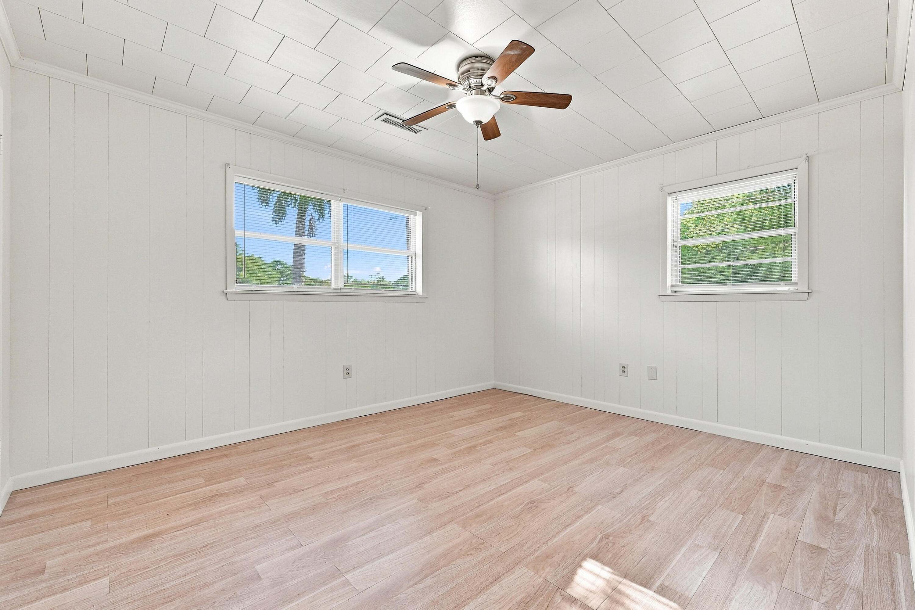 301 E Minnesota Avenue Bonifay FL 32425