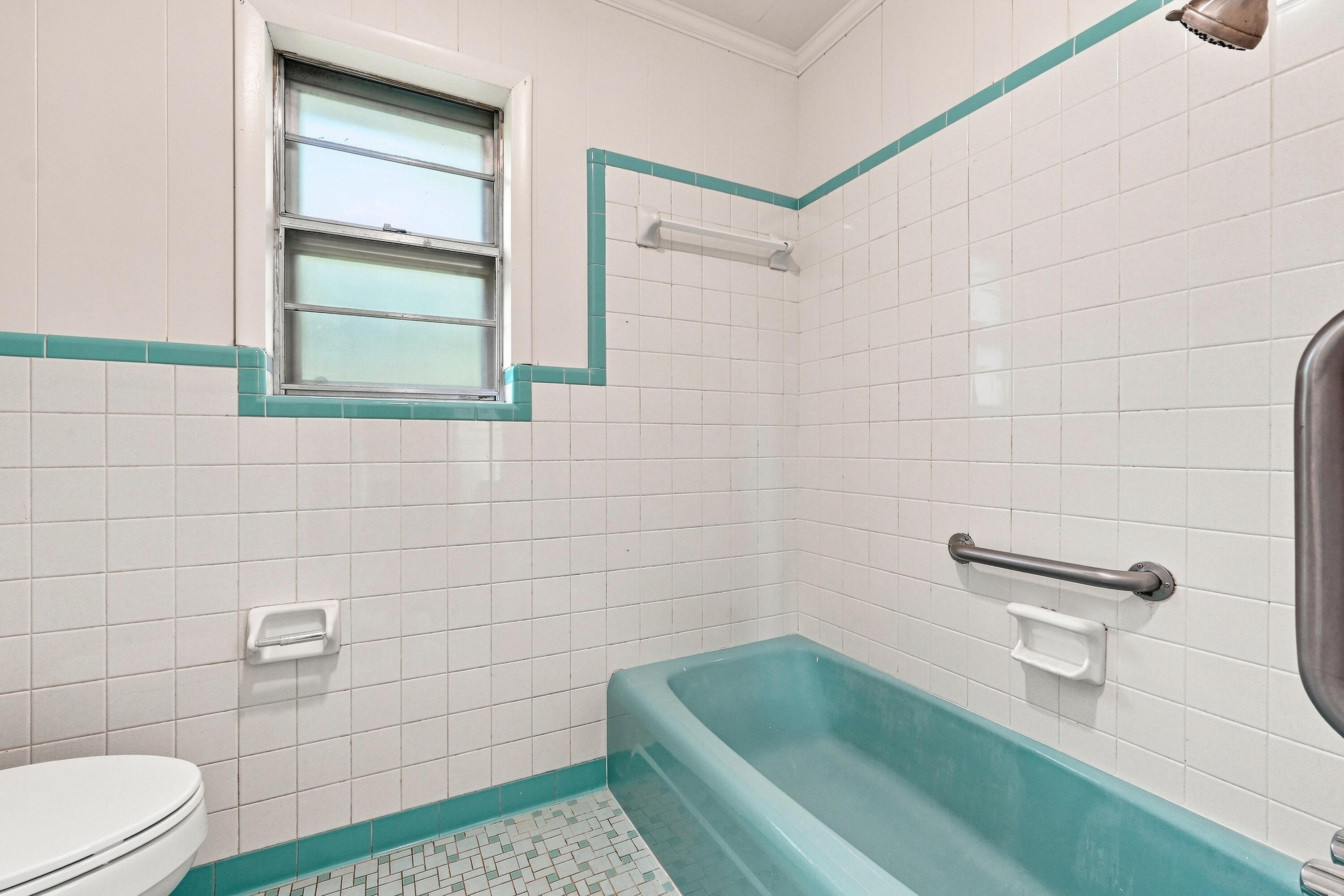 301 E Minnesota Avenue Bonifay FL 32425