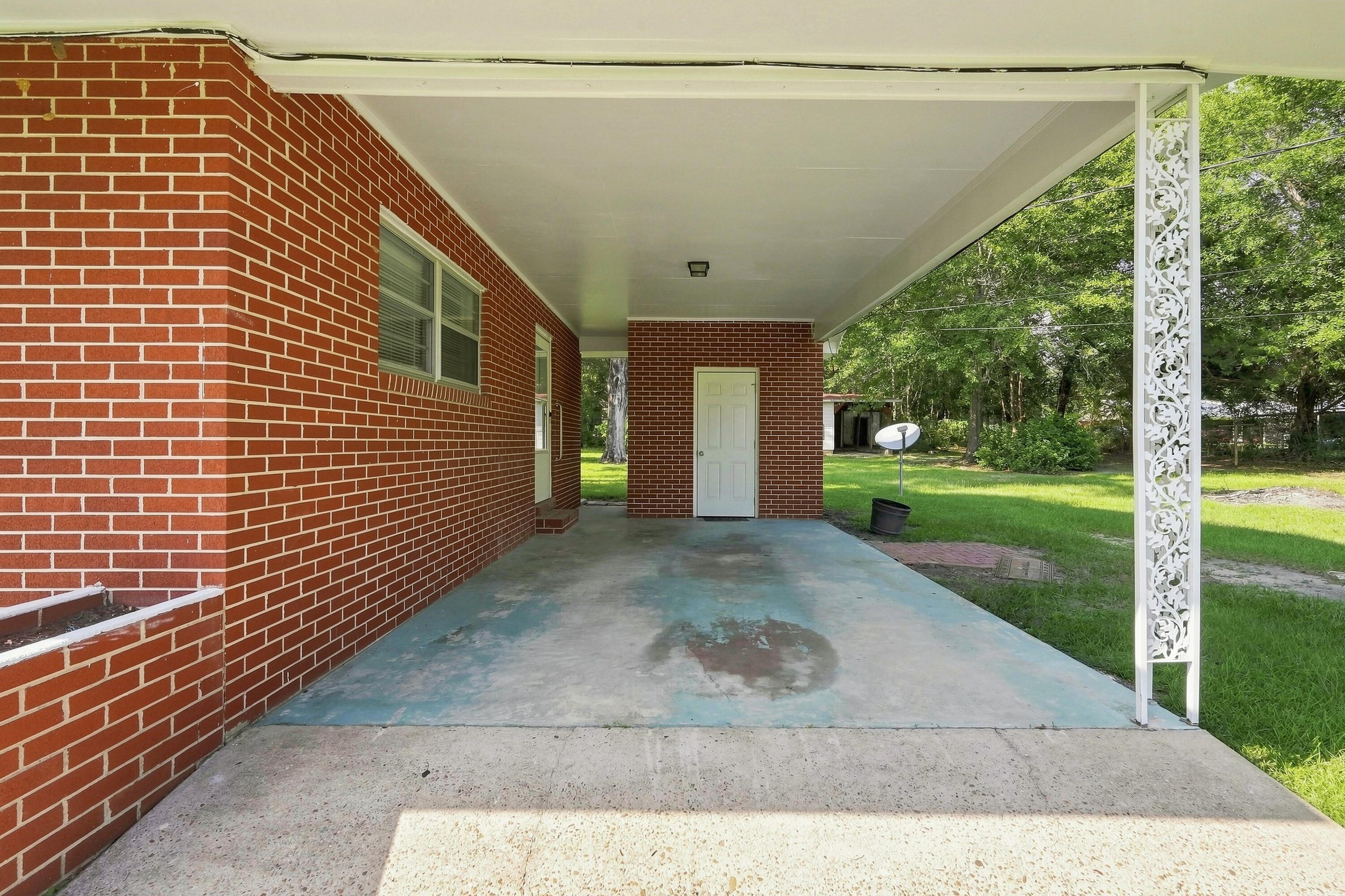 301 E Minnesota Avenue Bonifay FL 32425