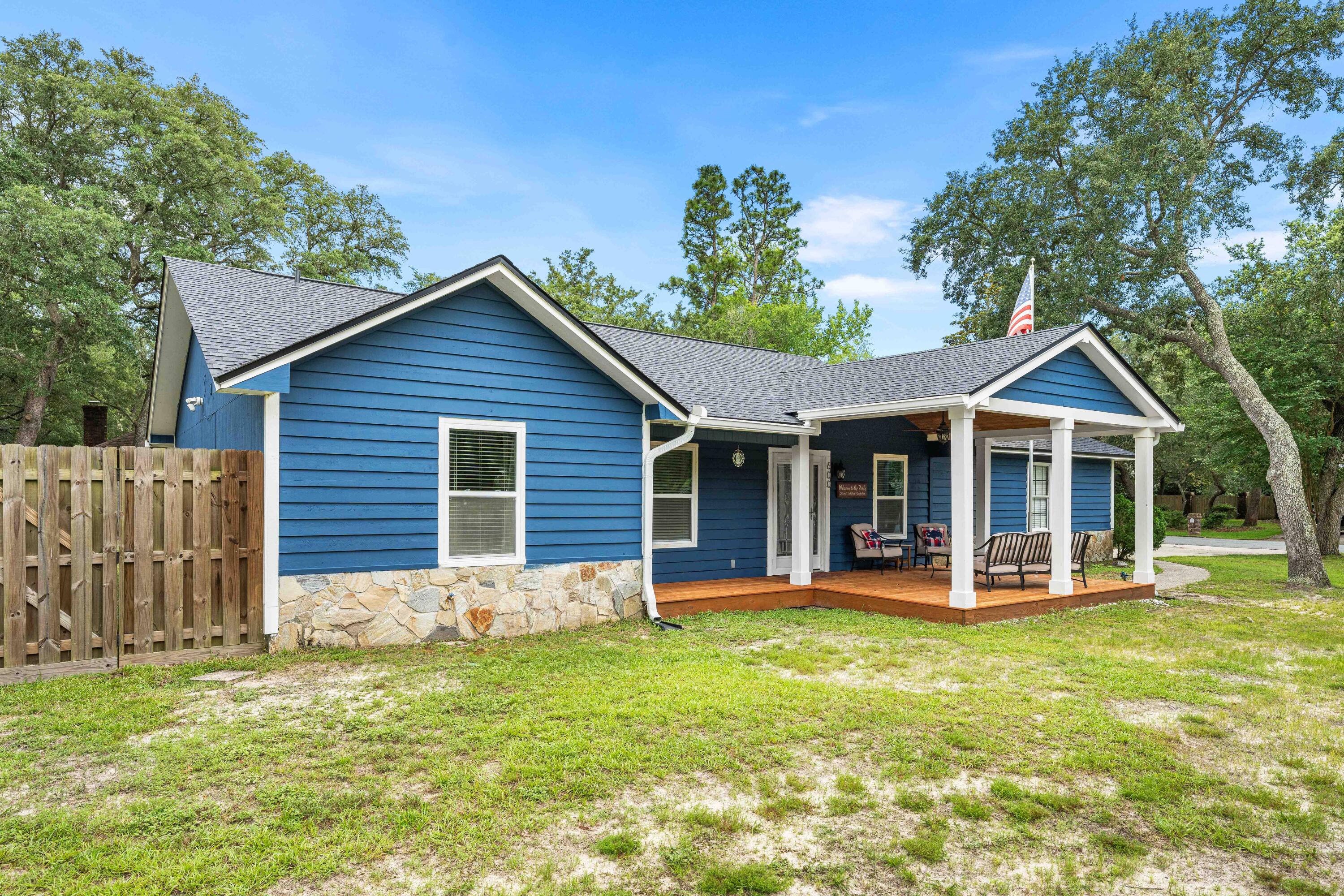 600 E Greenwood Cove Niceville FL 32578